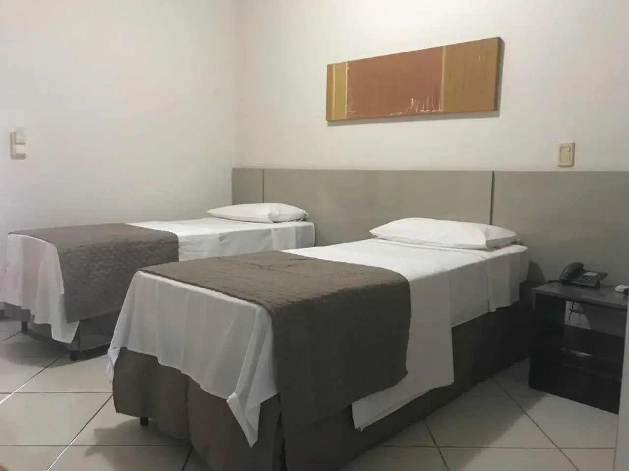 Standard Twin Room in Manferrari Hotel Standard Twin Room in Manferrari Hotel