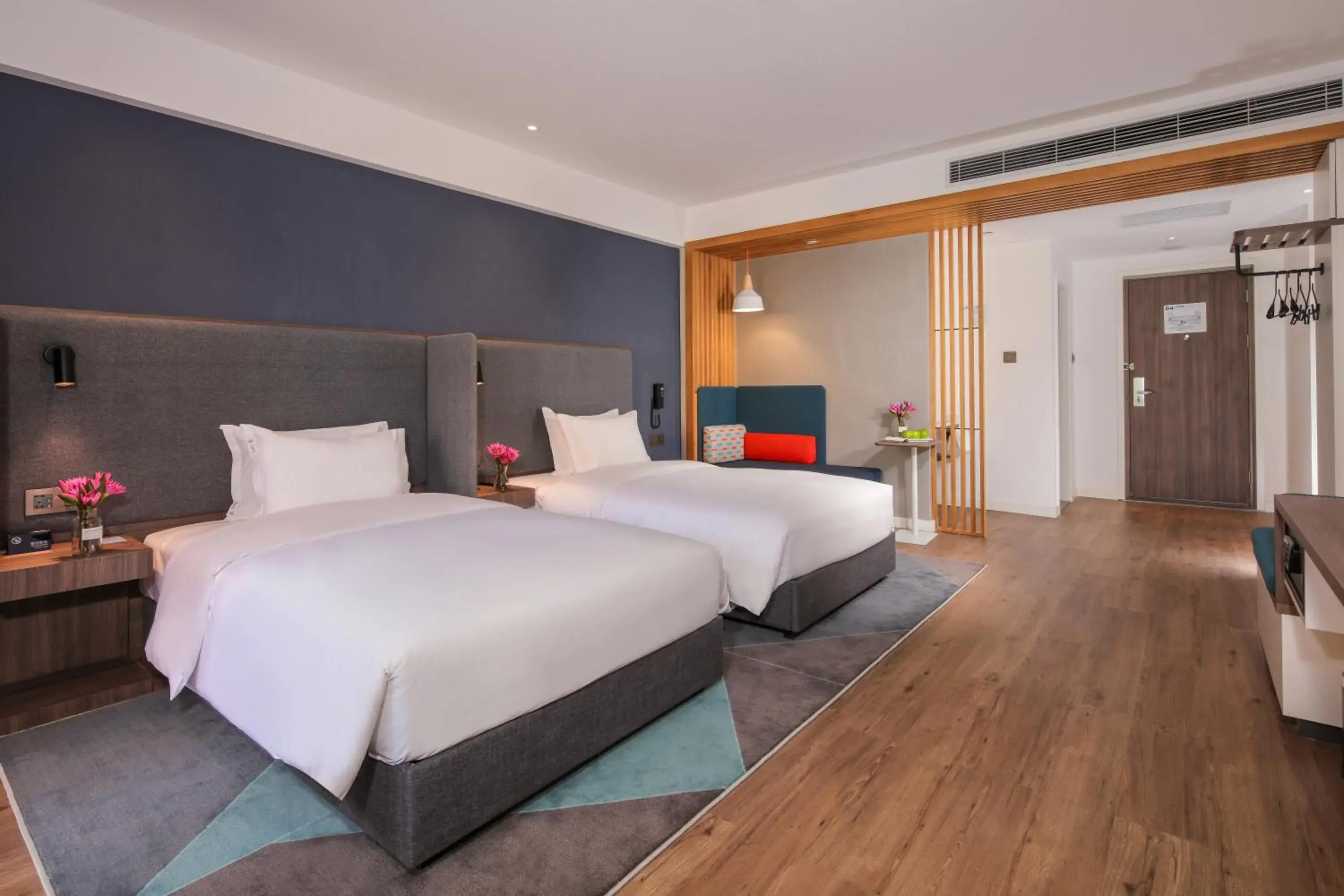 Standard Twin Room with Extra Floor Space in Holiday Inn Express Chengdu East Railway by lHG - Near The World Games Gymnasium Standard Twin Room with Extra Floor Space in Holiday Inn Express Chengdu East Railway by lHG - Near The World Games Gymnasium