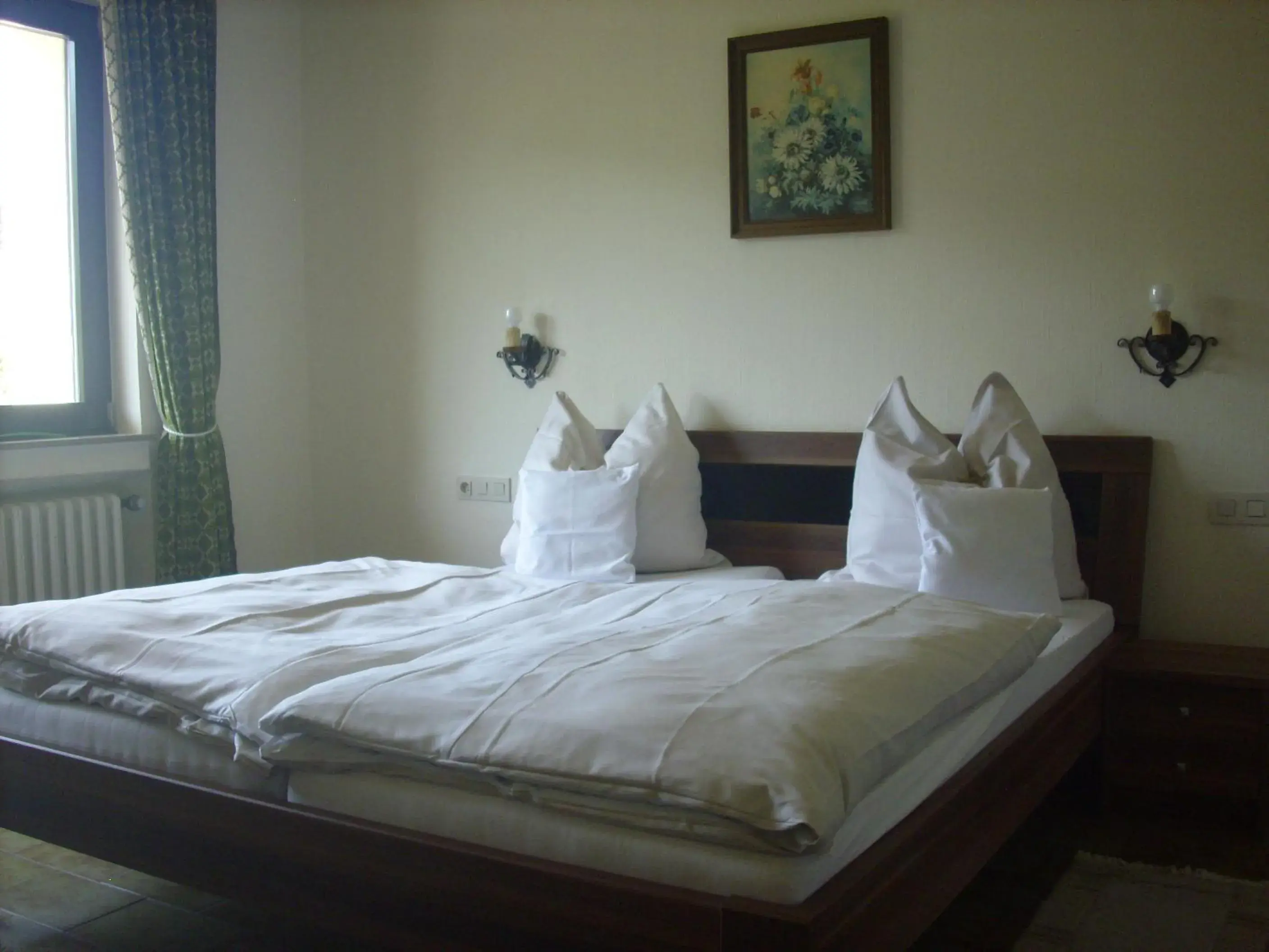 Double Room in Hotel Europa Double Room in Hotel Europa