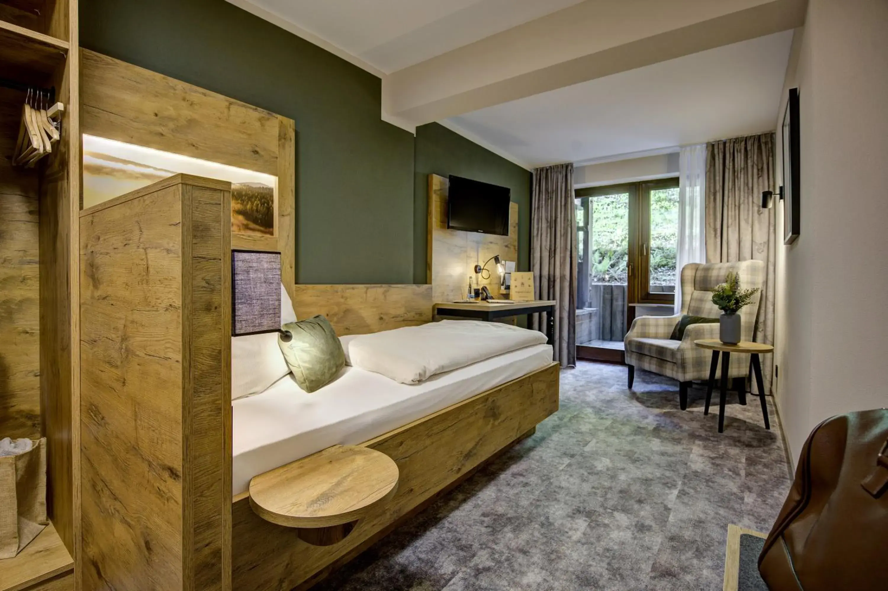 Hillside Single Room - single occupancy in Ringhotel Sonnenhof Hillside Single Room - single occupancy in Ringhotel Sonnenhof