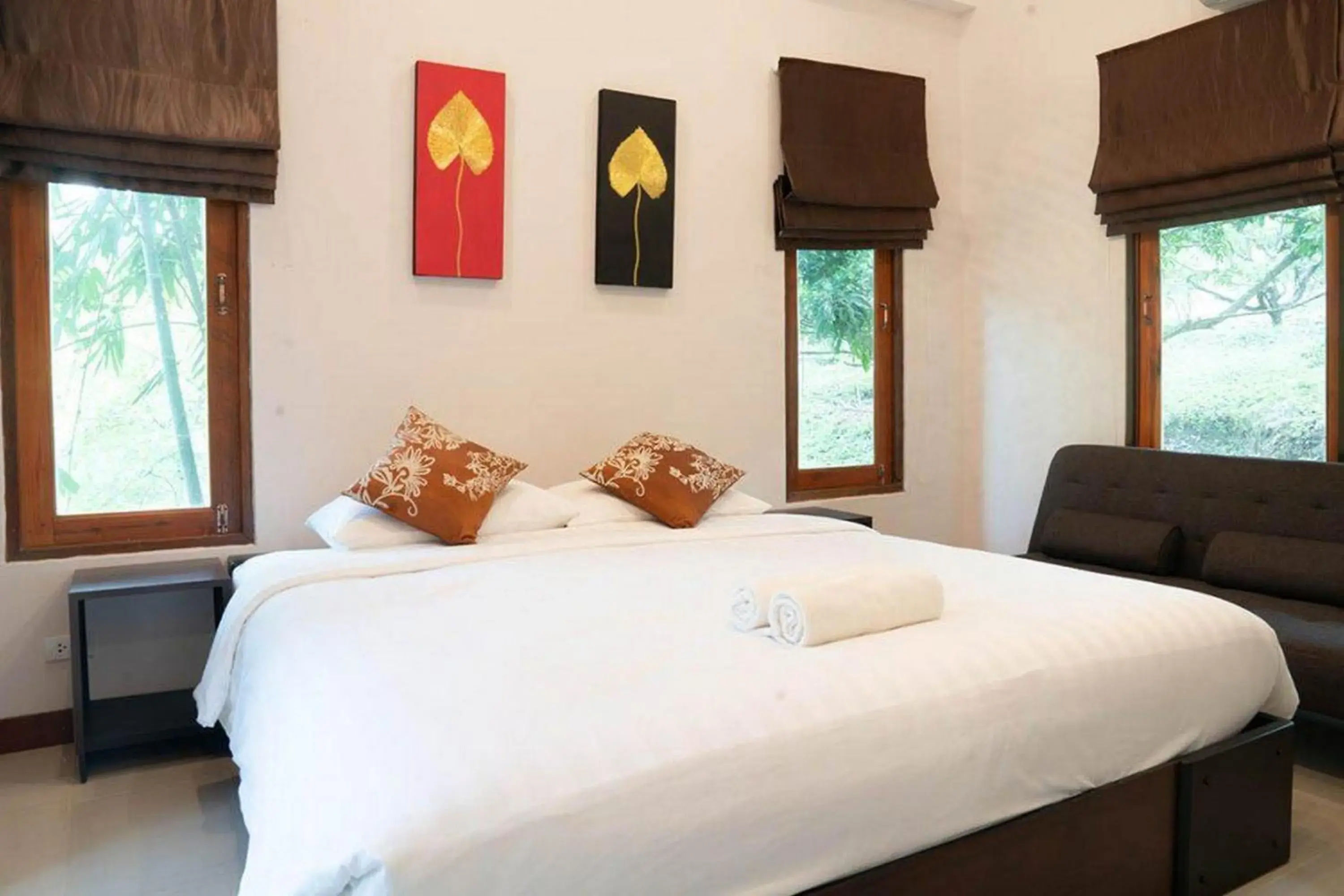 Superior Queen Room in Bhupimarn Garden House Superior Queen Room in Bhupimarn Garden House