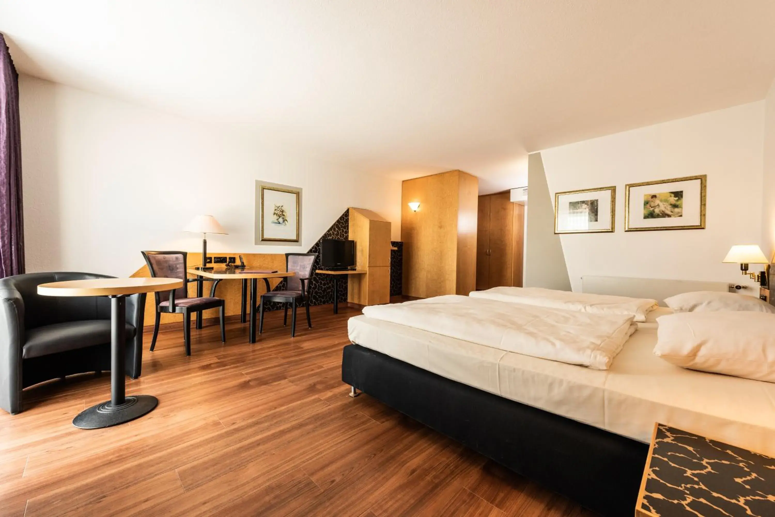 Junior Suite in ARVENA Kongress Hotel - Hotel in der Wagnerstadt Junior Suite in ARVENA Kongress Hotel - Hotel in der Wagnerstadt