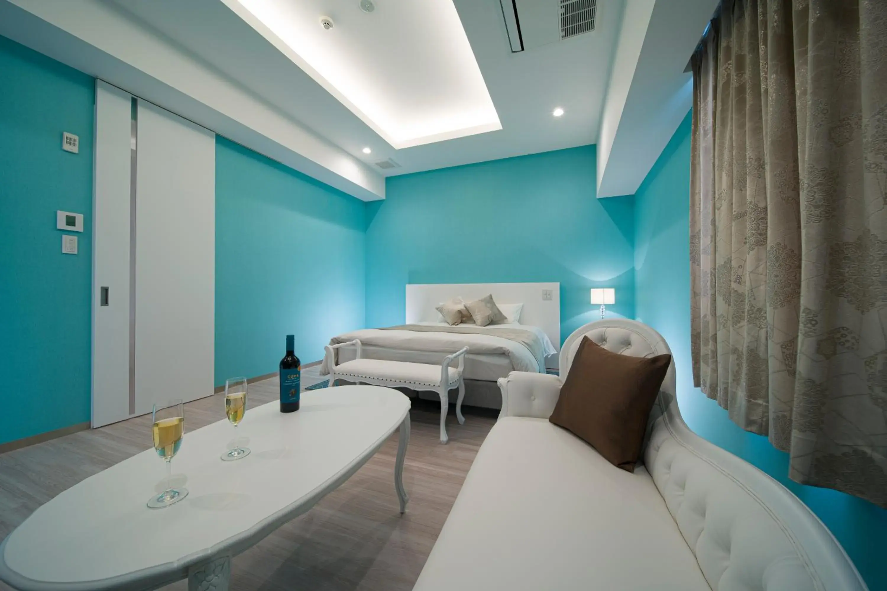 Deluxe Queen Room in HOTEL LASCALA Deluxe Queen Room in HOTEL LASCALA