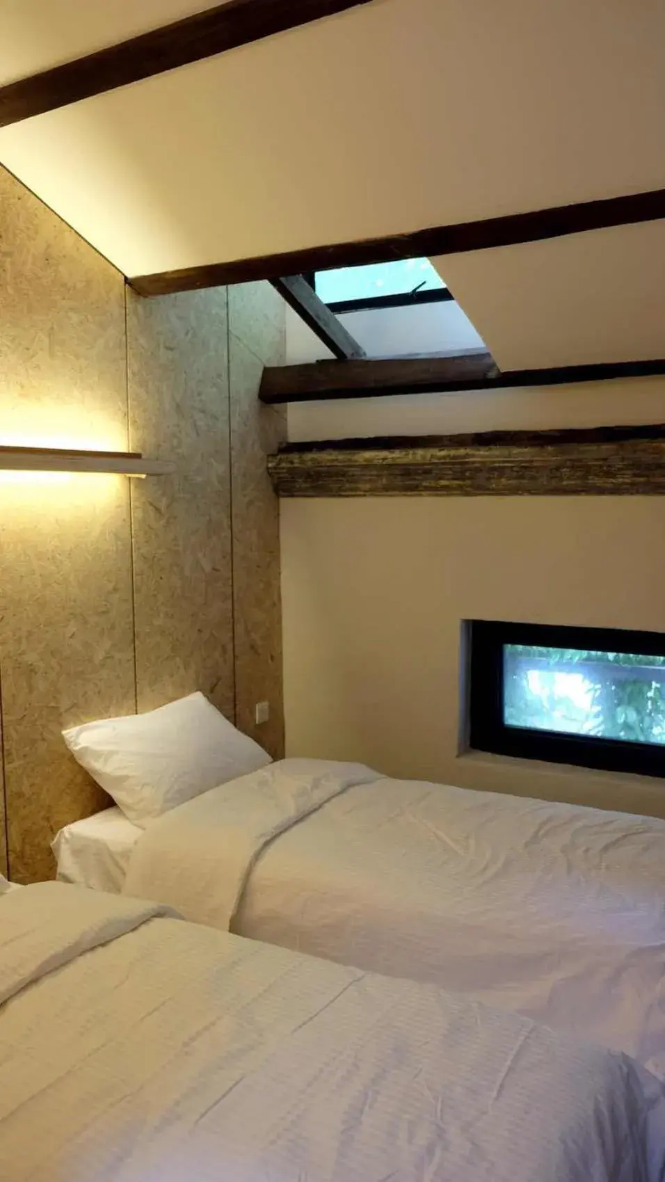 Twin Room with Shared Bathroom in Belakang KongHeng By DreamScape Twin Room with Shared Bathroom in Belakang KongHeng By DreamScape