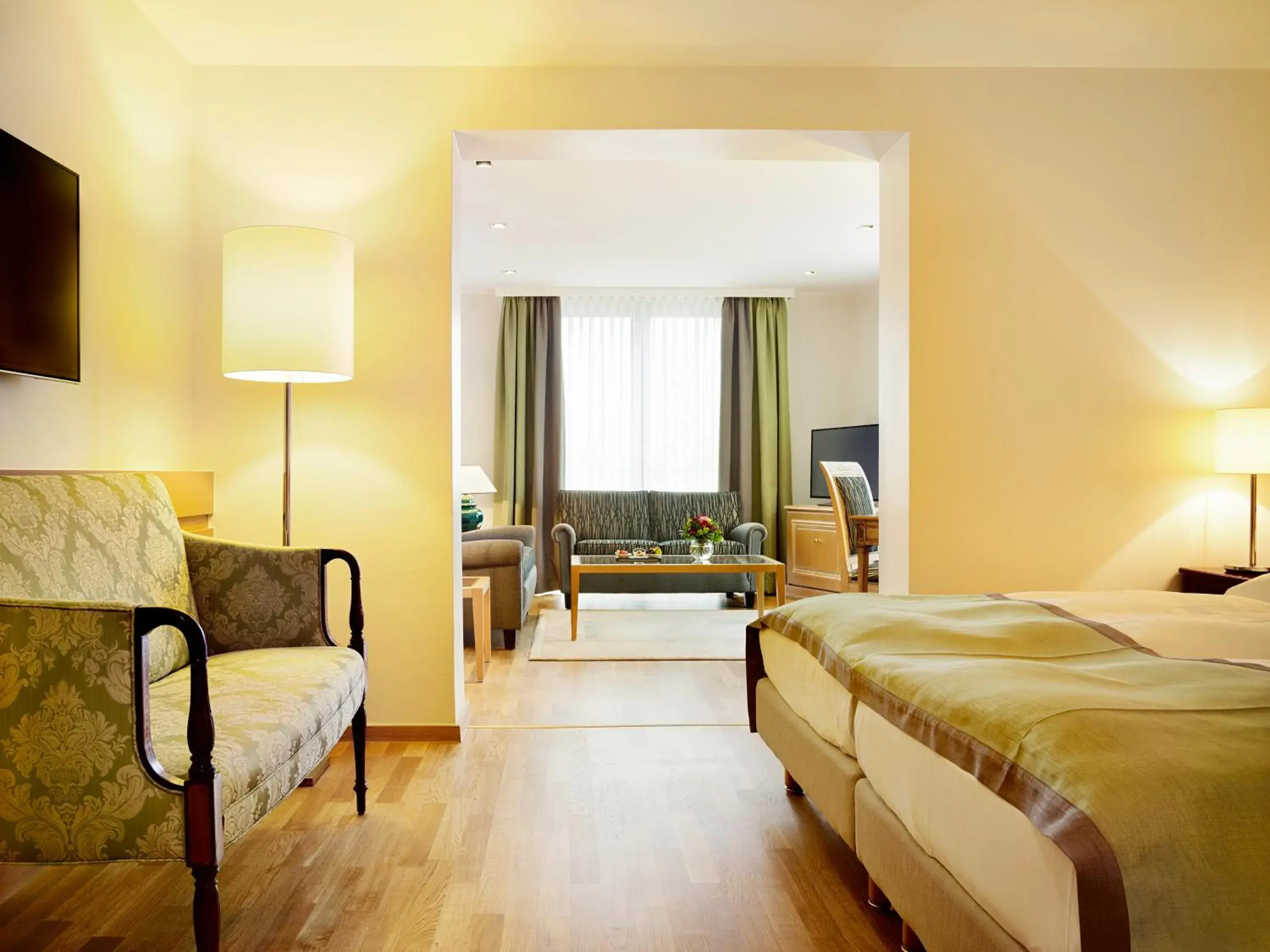 Junior Suite - single occupancy in Hotel Stadt Freiburg Junior Suite - single occupancy in Hotel Stadt Freiburg