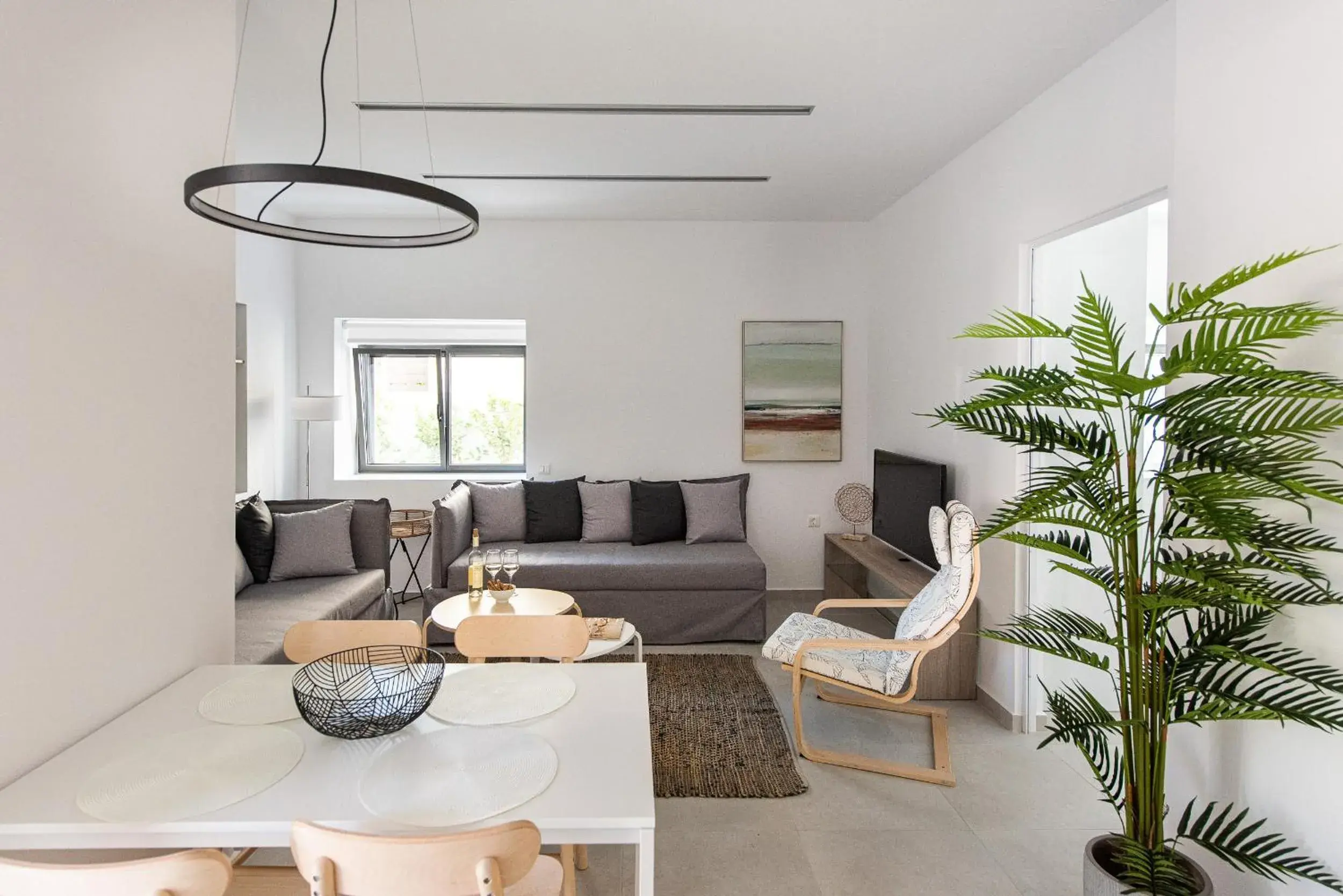 Superior Apartment in Cozy Corner Luxury Apartments Superior Apartment in Cozy Corner Luxury Apartments