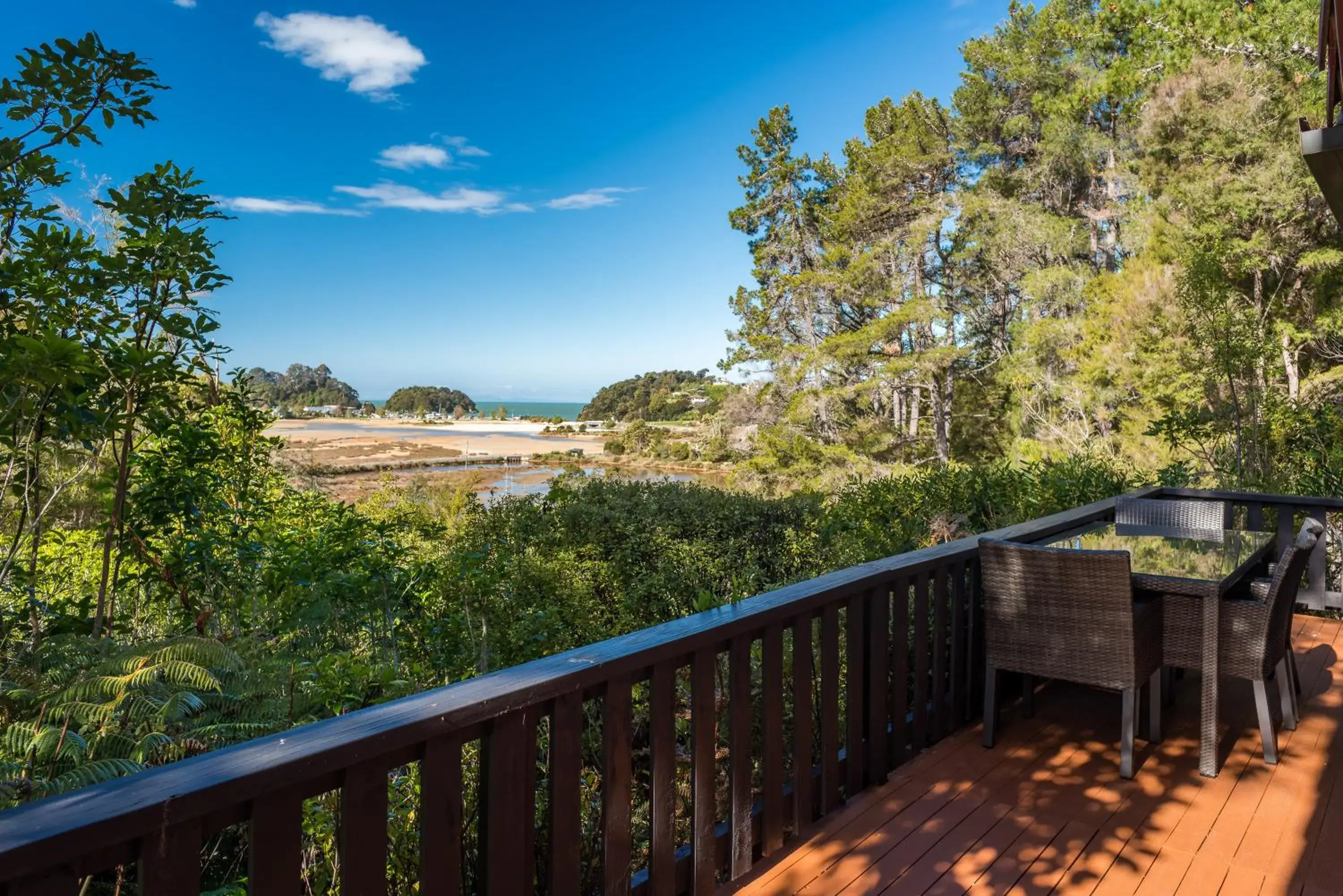 Two-Bedroom Suite in Kimi Ora Eco Resort Two-Bedroom Suite in Kimi Ora Eco Resort