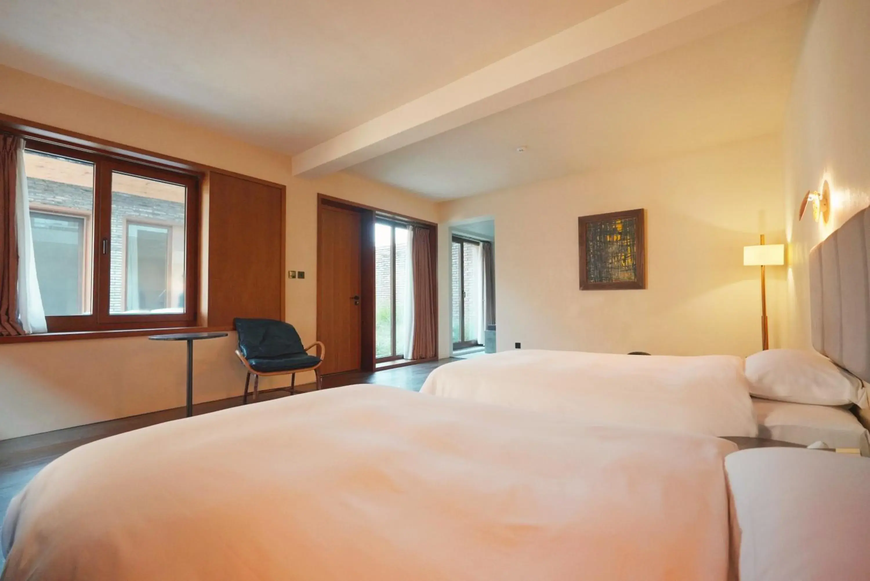 Standard Double Room in Sansa Village Boutique Hotel at Mutianyu Great Wall Adjoin to Mutianyu Great Wall - Room with the View of Great Wall - Jacuzzi with the View of Great Wall - Vehicle Shuttle Service - International Catering - SPA& Nail Beauty Facilities Standard Double Room in Sansa Village Boutique Hotel at Mutianyu Great Wall Adjoin to Mutianyu Great Wall - Room with the View of Great Wall - Jacuzzi with the View of Great Wall - Vehicle Shuttle Service - International Catering - SPA& Nail Beauty Facilities