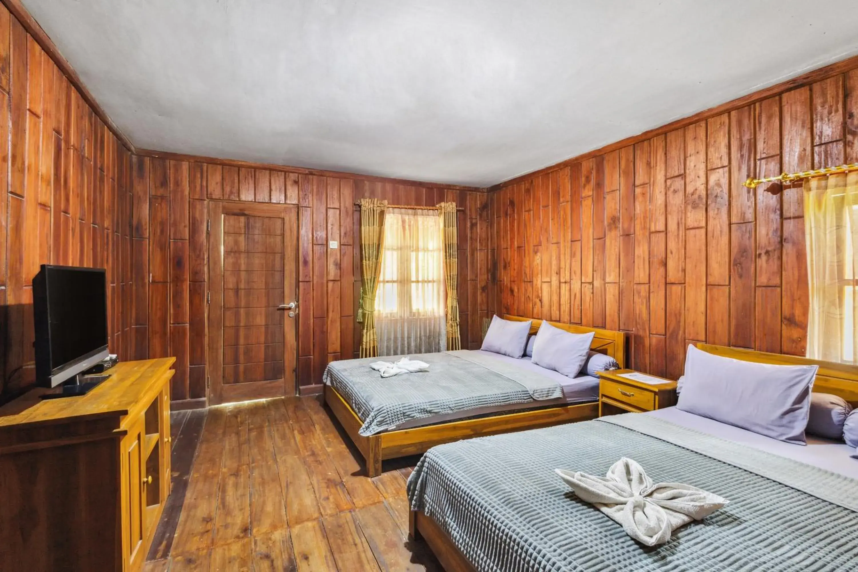 Paradiso DOuble Bed Room in Sawarna Little Hula Hula Paradiso DOuble Bed Room in Sawarna Little Hula Hula