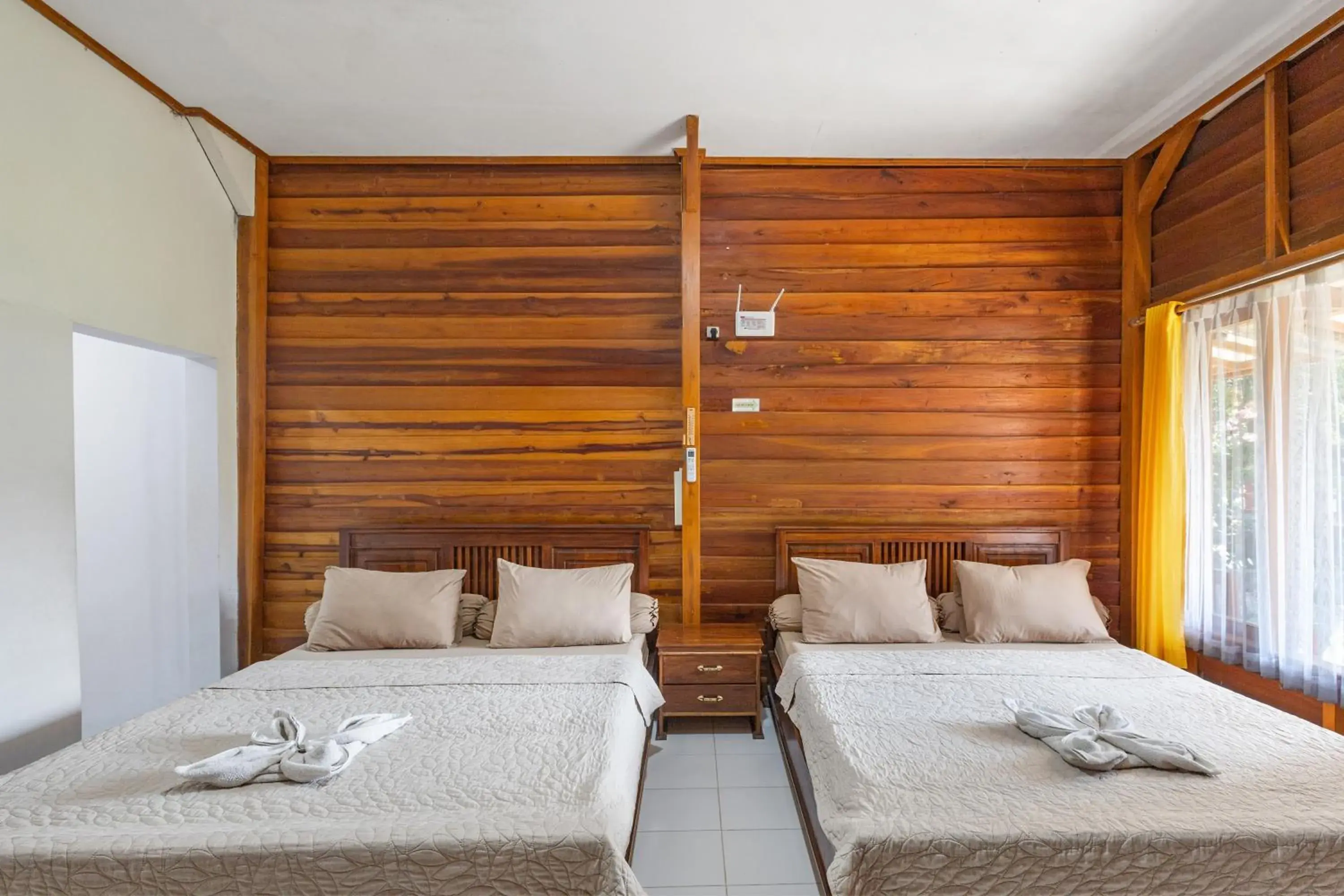 Zamrud Double Bed in Sawarna Little Hula Hula Zamrud Double Bed in Sawarna Little Hula Hula