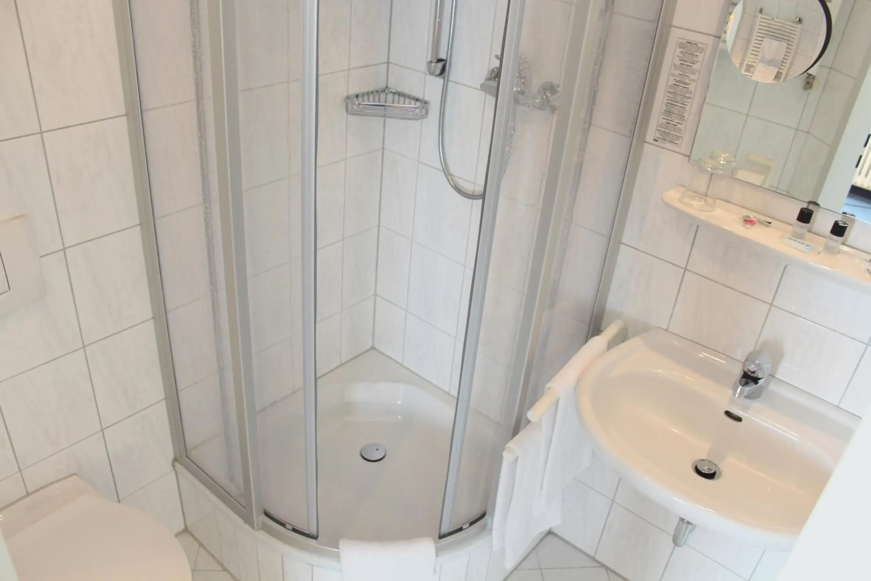 Single Room in City Hotel Freiburg Single Room in City Hotel Freiburg