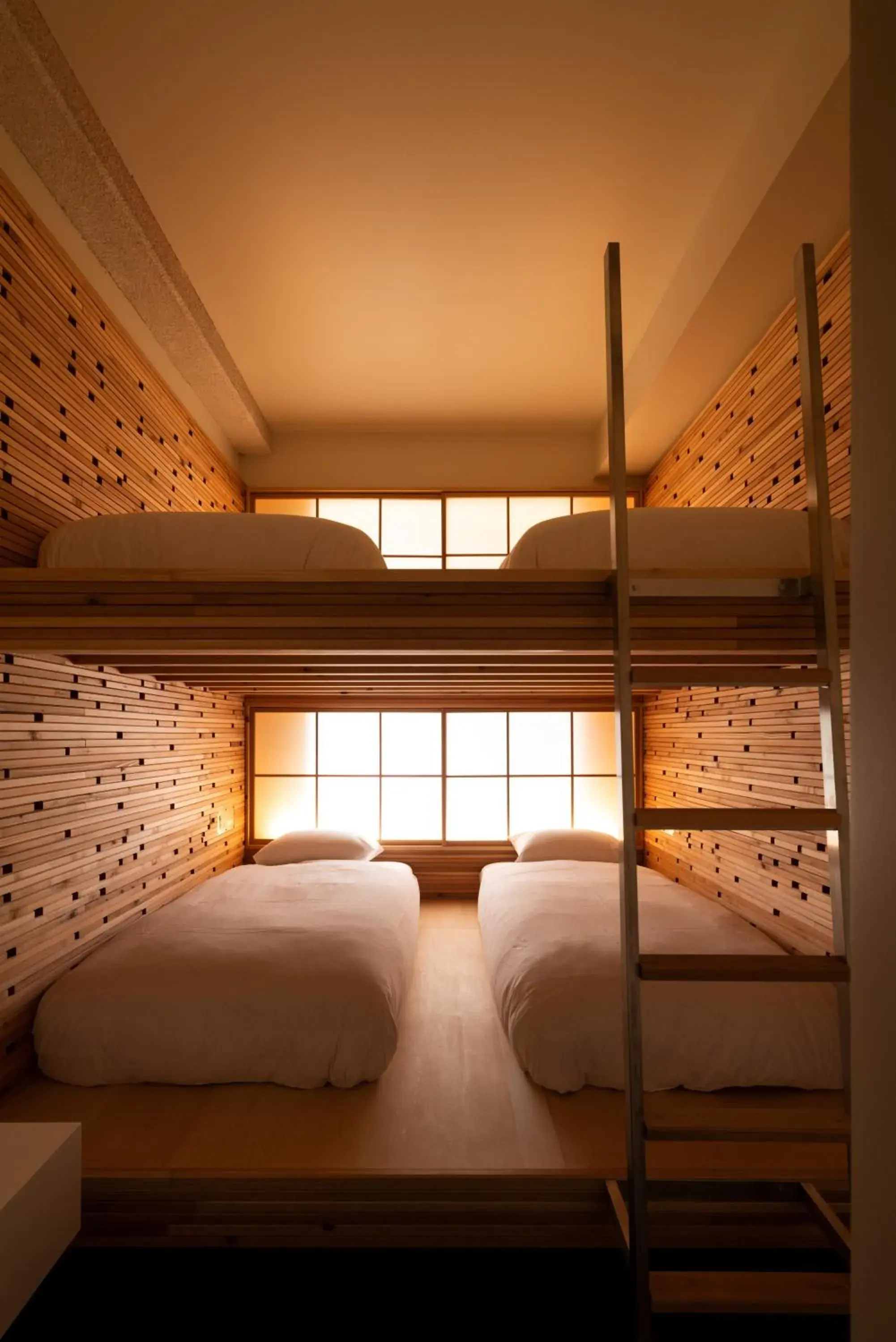 Comfort Quadruple Room in cup of tea ensemble Comfort Quadruple Room in cup of tea ensemble