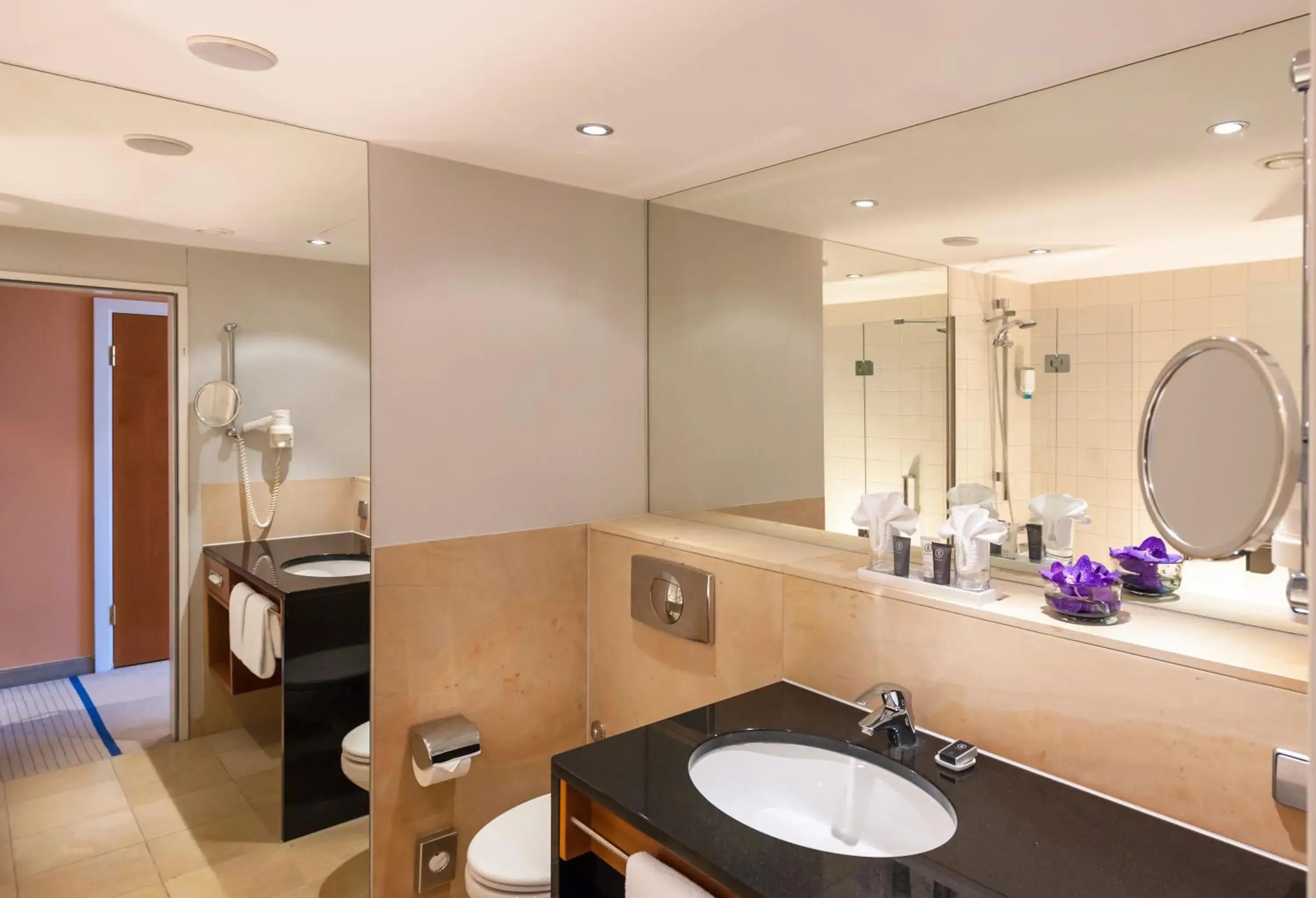 Comfort Room in Dorint Main Taunus Zentrum Frankfurt Sulzbach Comfort Room in Dorint Main Taunus Zentrum Frankfurt Sulzbach