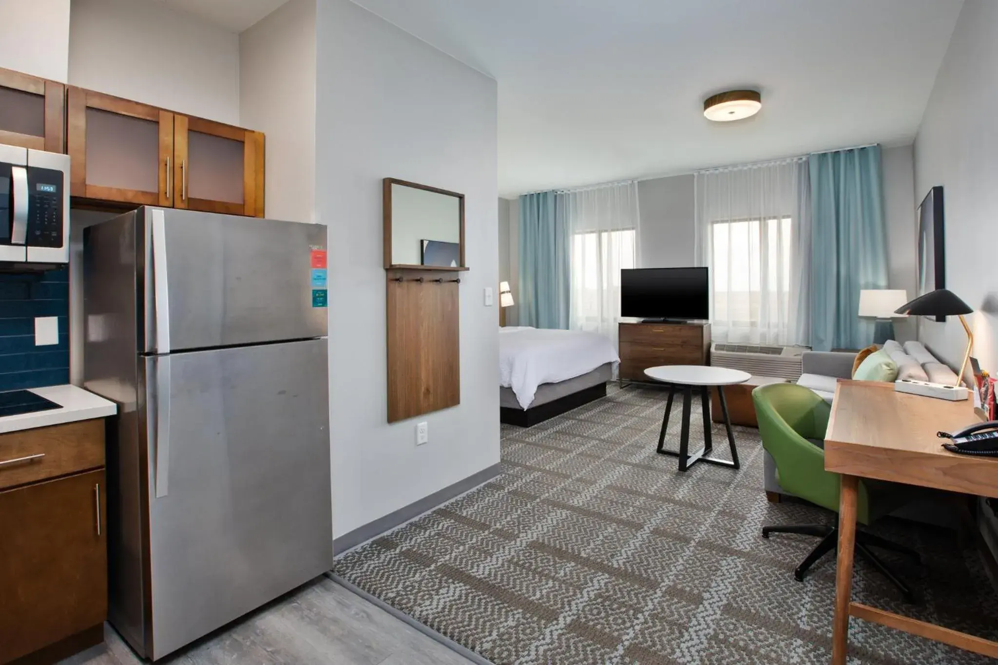 King Studio Suite in Staybridge Suites - Ames by IHG King Studio Suite in Staybridge Suites - Ames by IHG