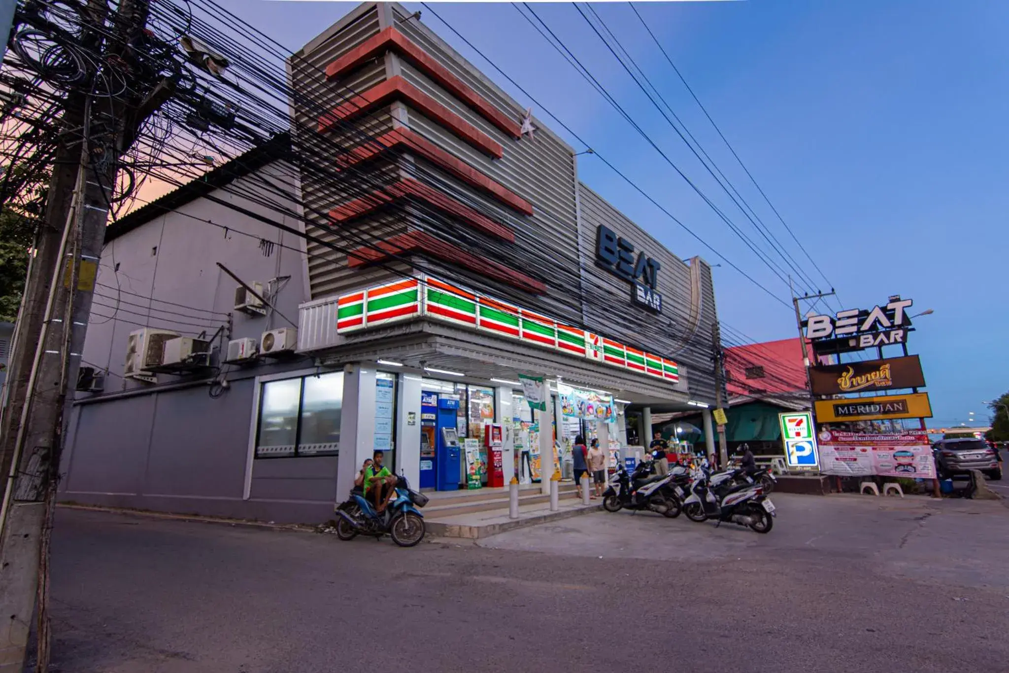 Triple Room in Brown Home Sattahip @ 19 Triple Room in Brown Home Sattahip @ 19