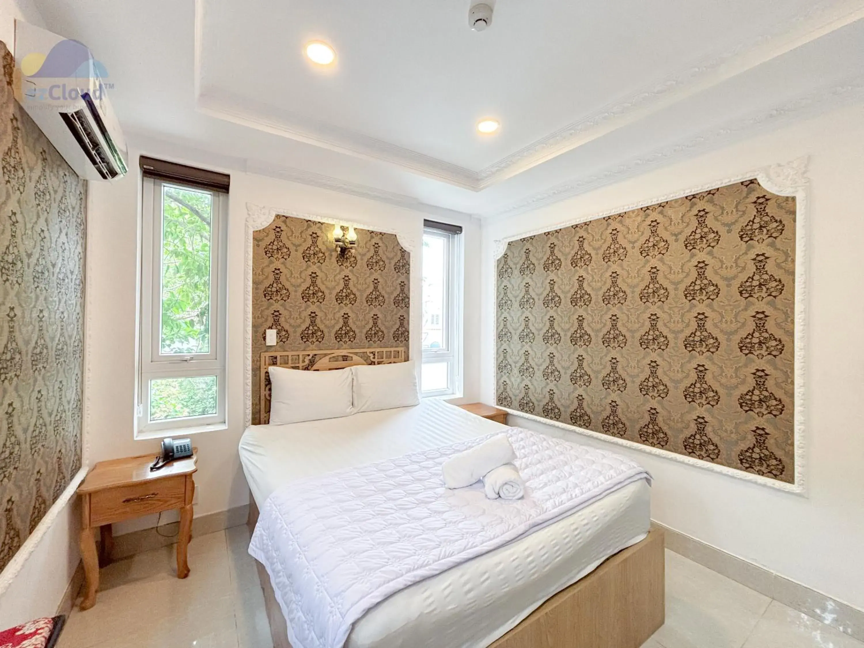 Deluxe Double Room - single occupancy in VUNG TAU LUXURY HOTEL & APARTMENT Deluxe Double Room - single occupancy in VUNG TAU LUXURY HOTEL & APARTMENT