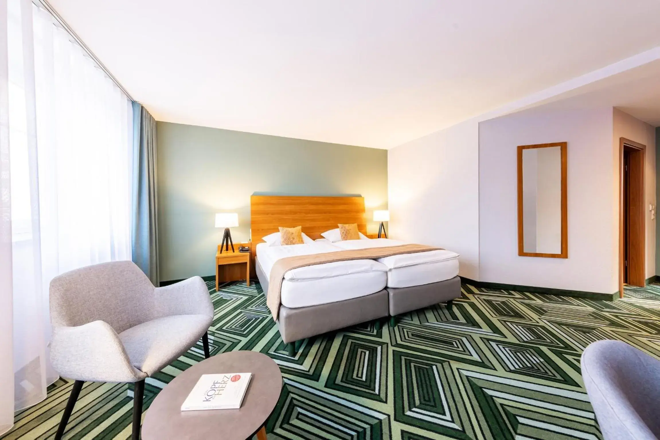 Standard Twin Room in Best Western Plus Parkhotel Maximilian Ottobeuren Standard Twin Room in Best Western Plus Parkhotel Maximilian Ottobeuren