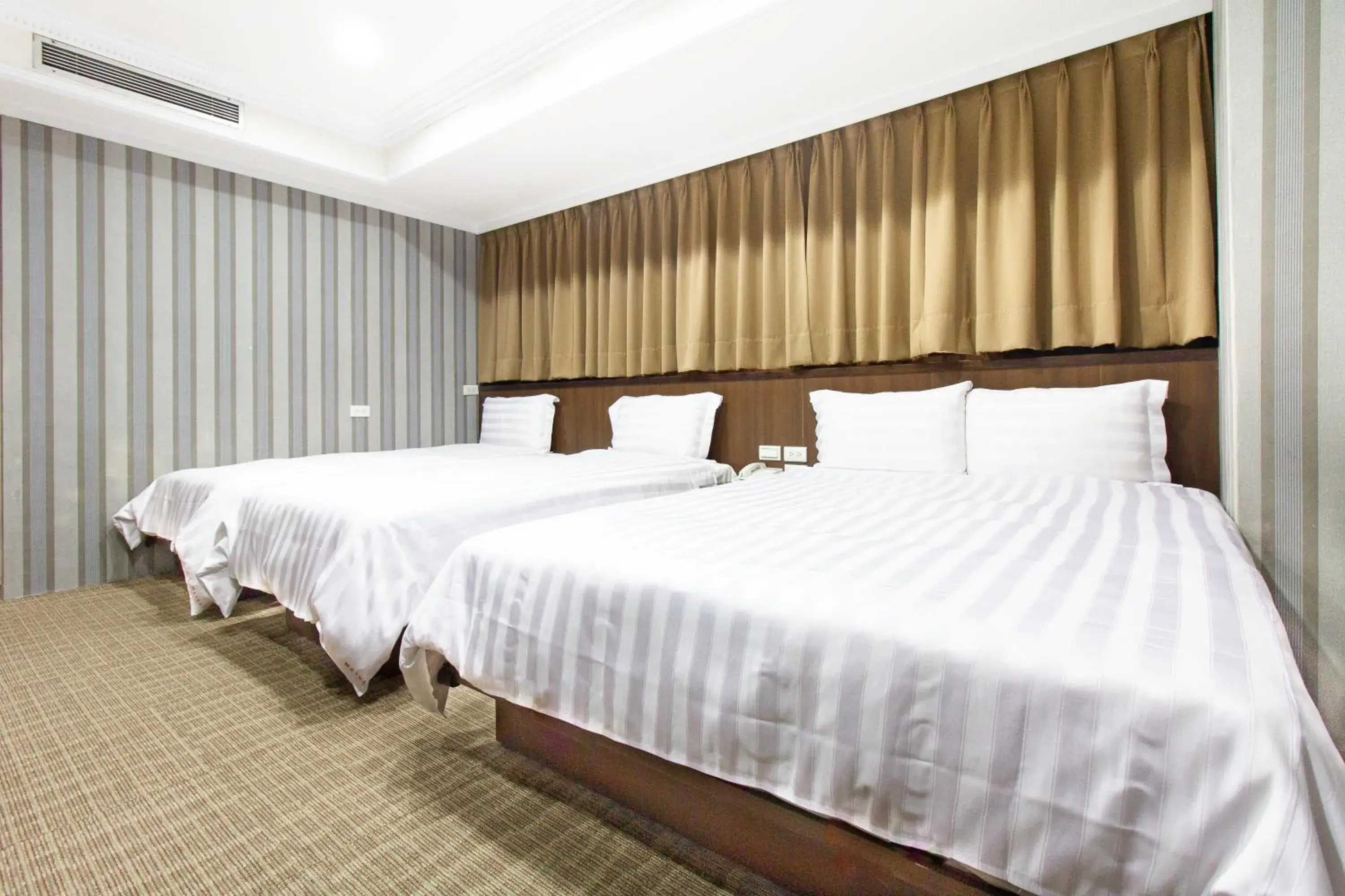 Family Room in Baron's Hot Spring Hotel Family Room in Baron's Hot Spring Hotel