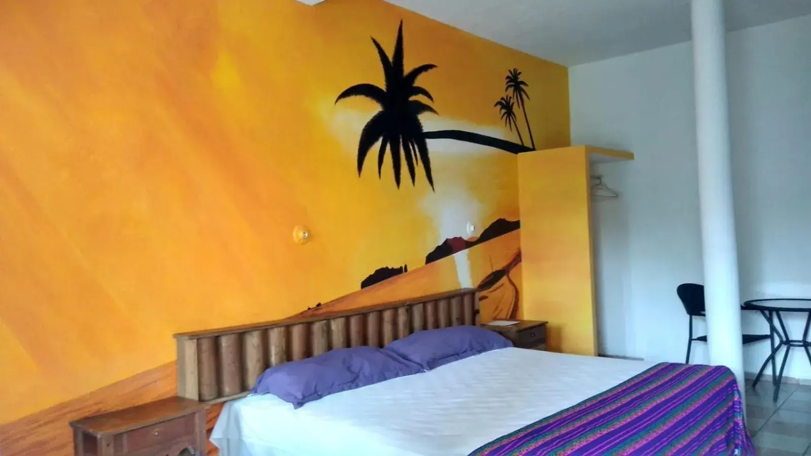 Deluxe Queen Room in HOTEL ESMERALDA Deluxe Queen Room in HOTEL ESMERALDA