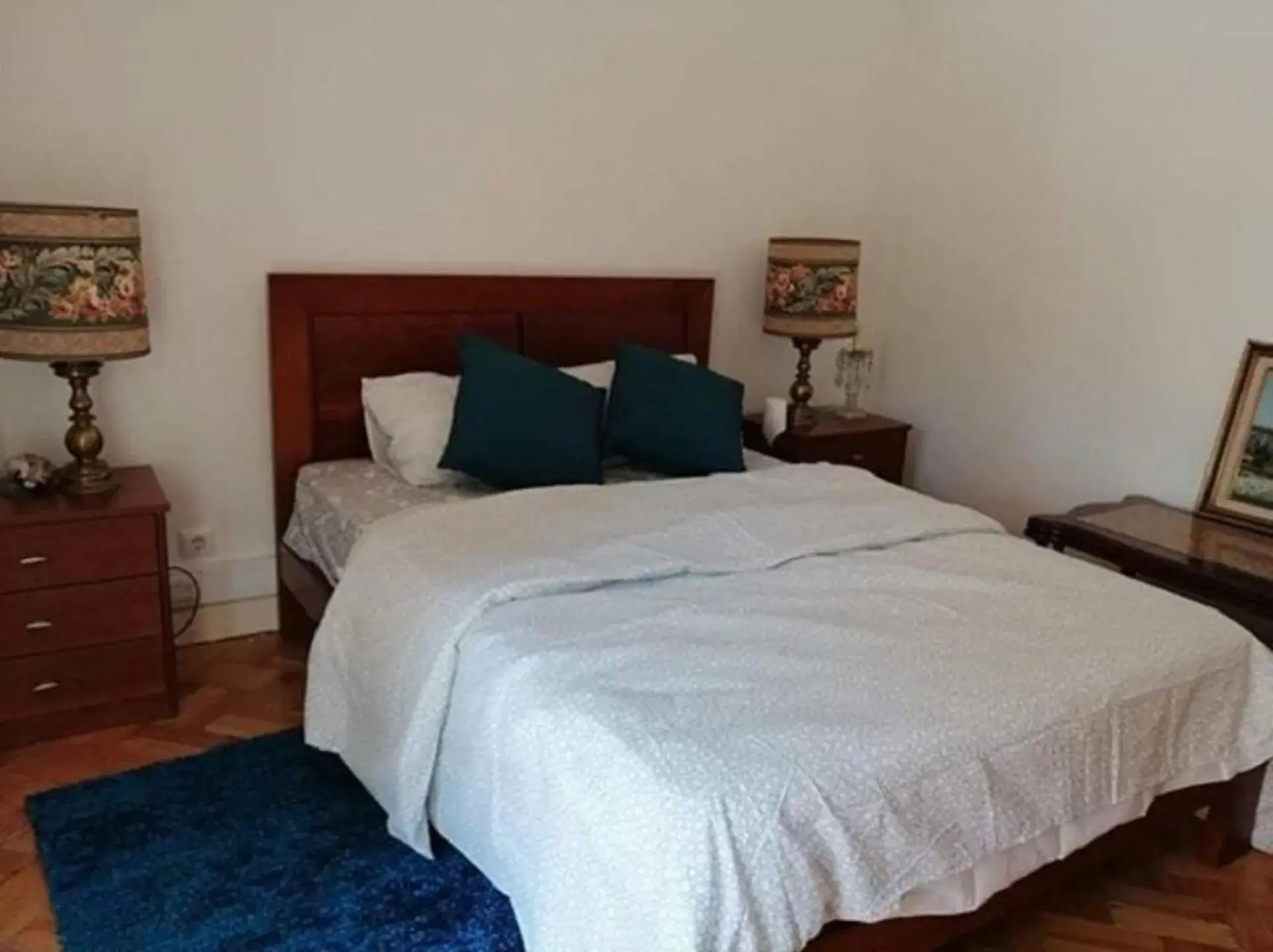 Standard Queen Room in Sasimi Nice Hostel Standard Queen Room in Sasimi Nice Hostel