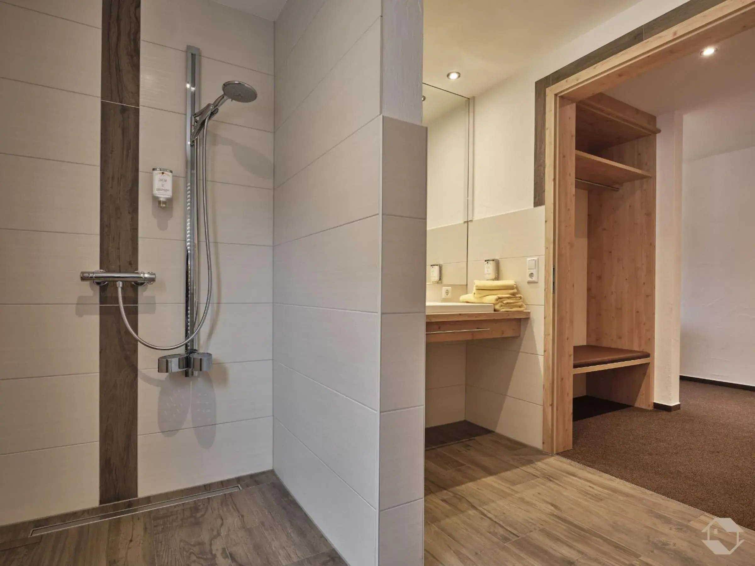 Deluxe Double or Twin Room - single occupancy in Landgasthof Adler Pelzmühle Deluxe Double or Twin Room - single occupancy in Landgasthof Adler Pelzmühle