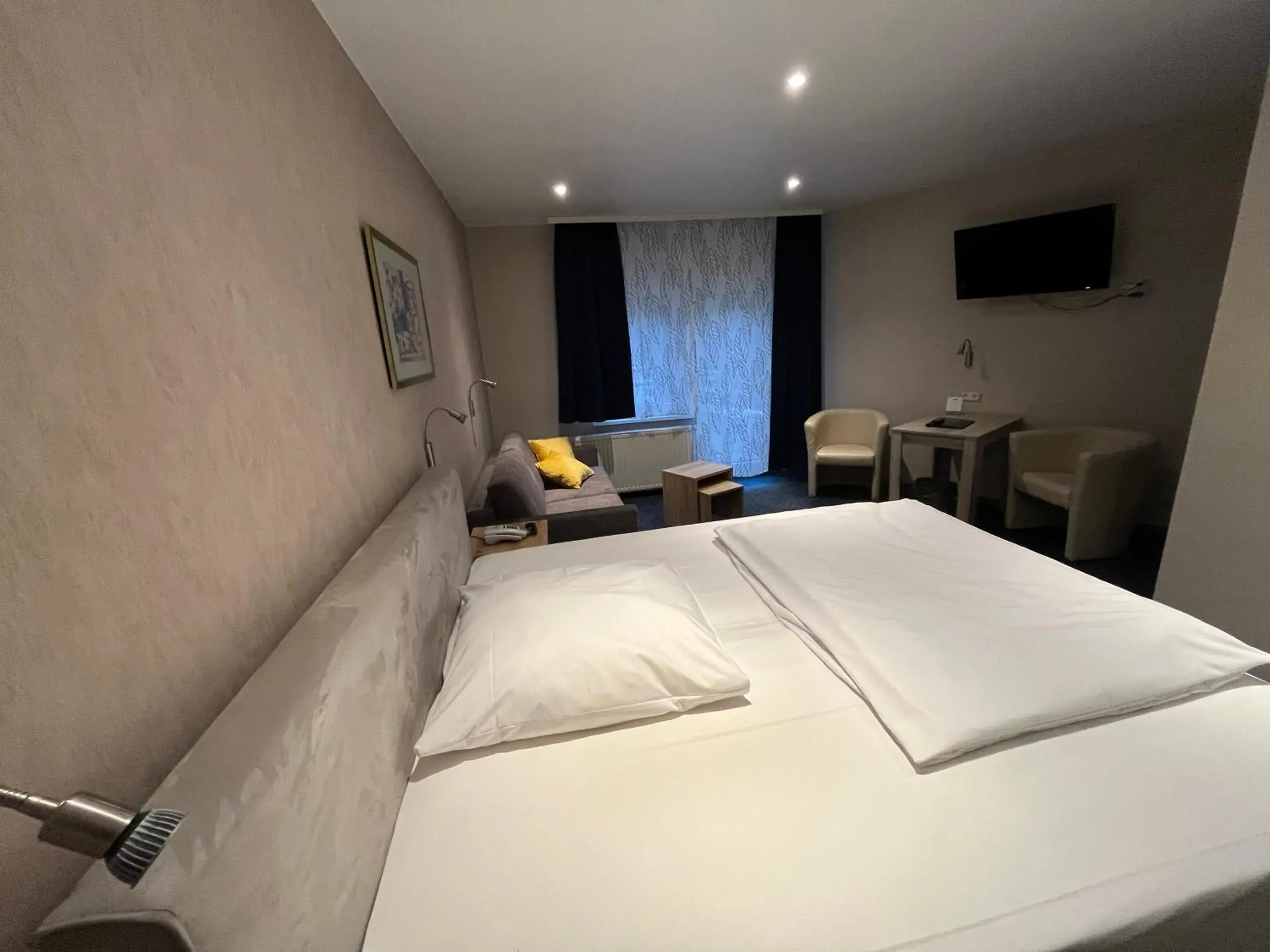 Triple Room in Hotel Aquarius Braunschweig Triple Room in Hotel Aquarius Braunschweig