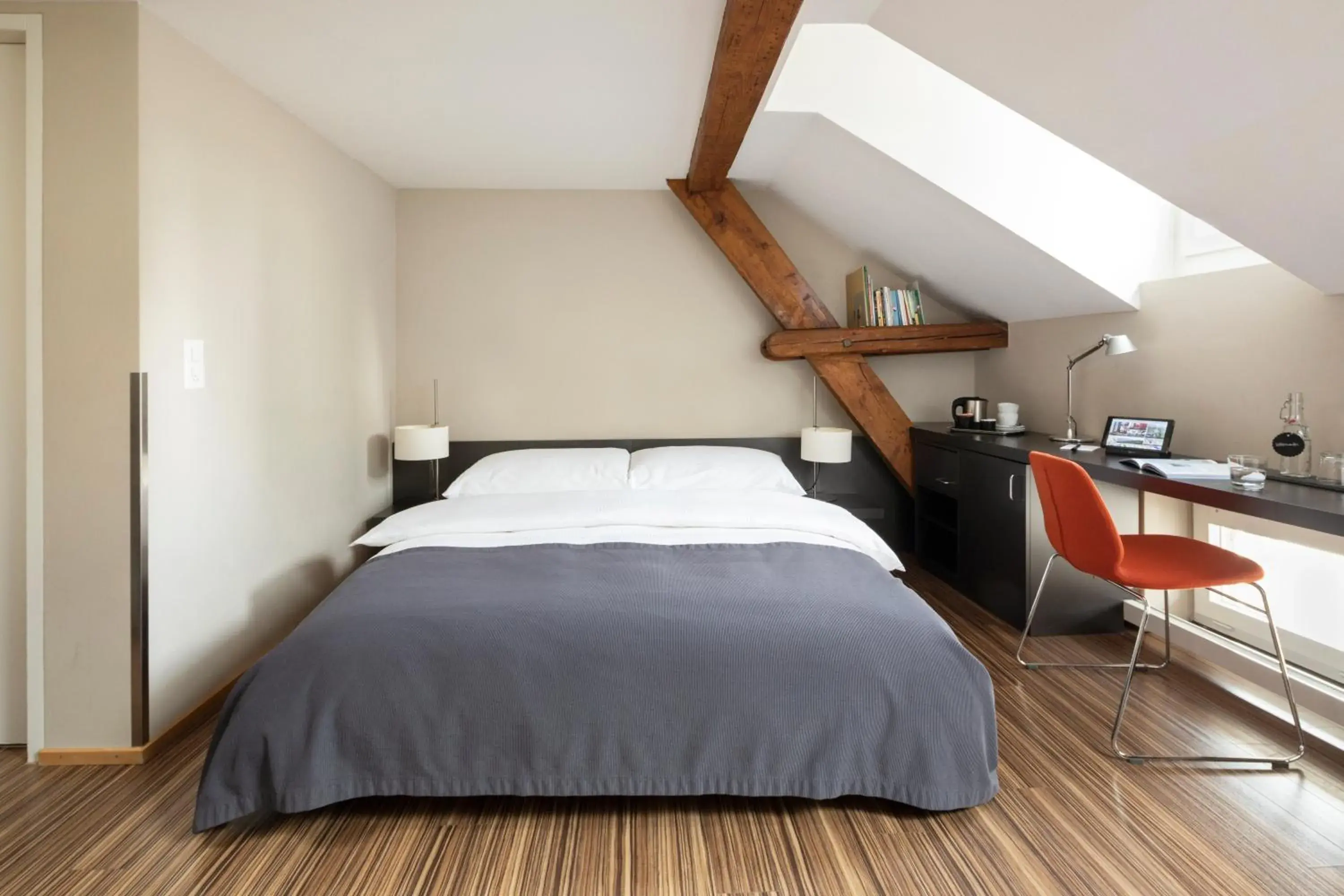 Design with Roof Top Terrace and Aircon - single occupancy in Altstadt Hotel Design with Roof Top Terrace and Aircon - single occupancy in Altstadt Hotel