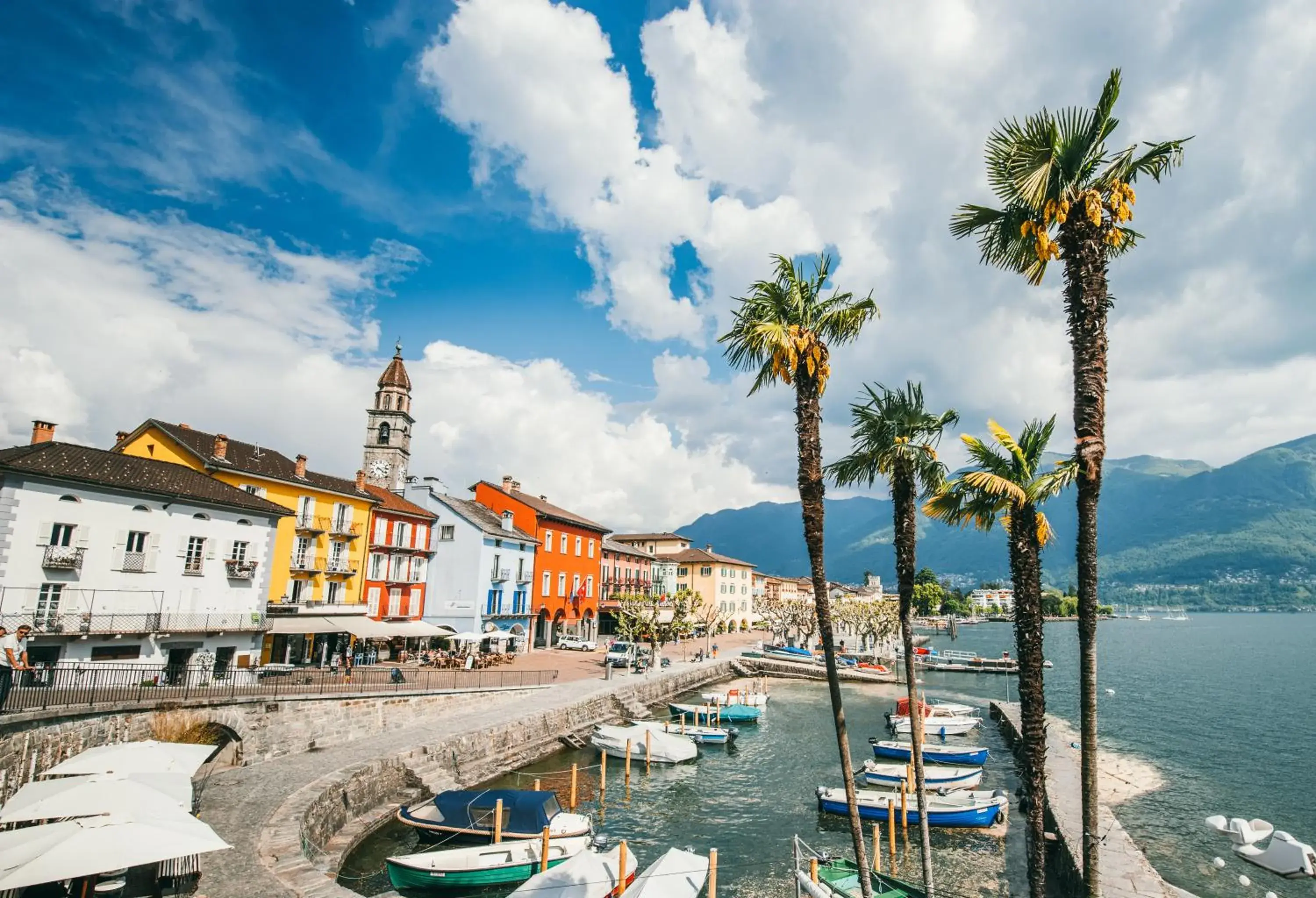 Small Double Room with Small Double Bed in Romantik Hotel Castello Seeschloss Small Double Room with Small Double Bed in Romantik Hotel Castello Seeschloss