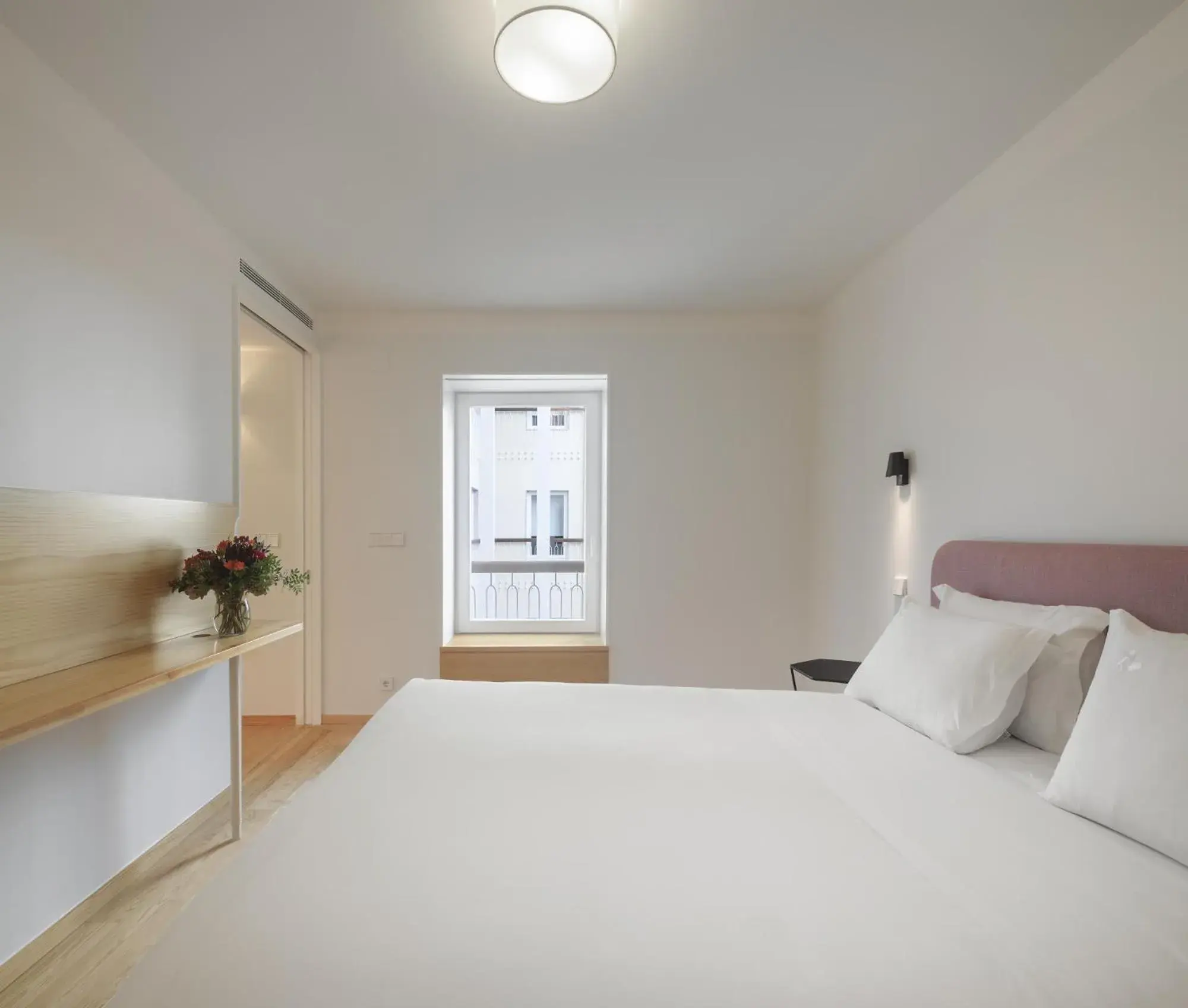 Two-Bedroom Apartment in Lisbon Serviced Apartments - Principe Real Two-Bedroom Apartment in Lisbon Serviced Apartments - Principe Real