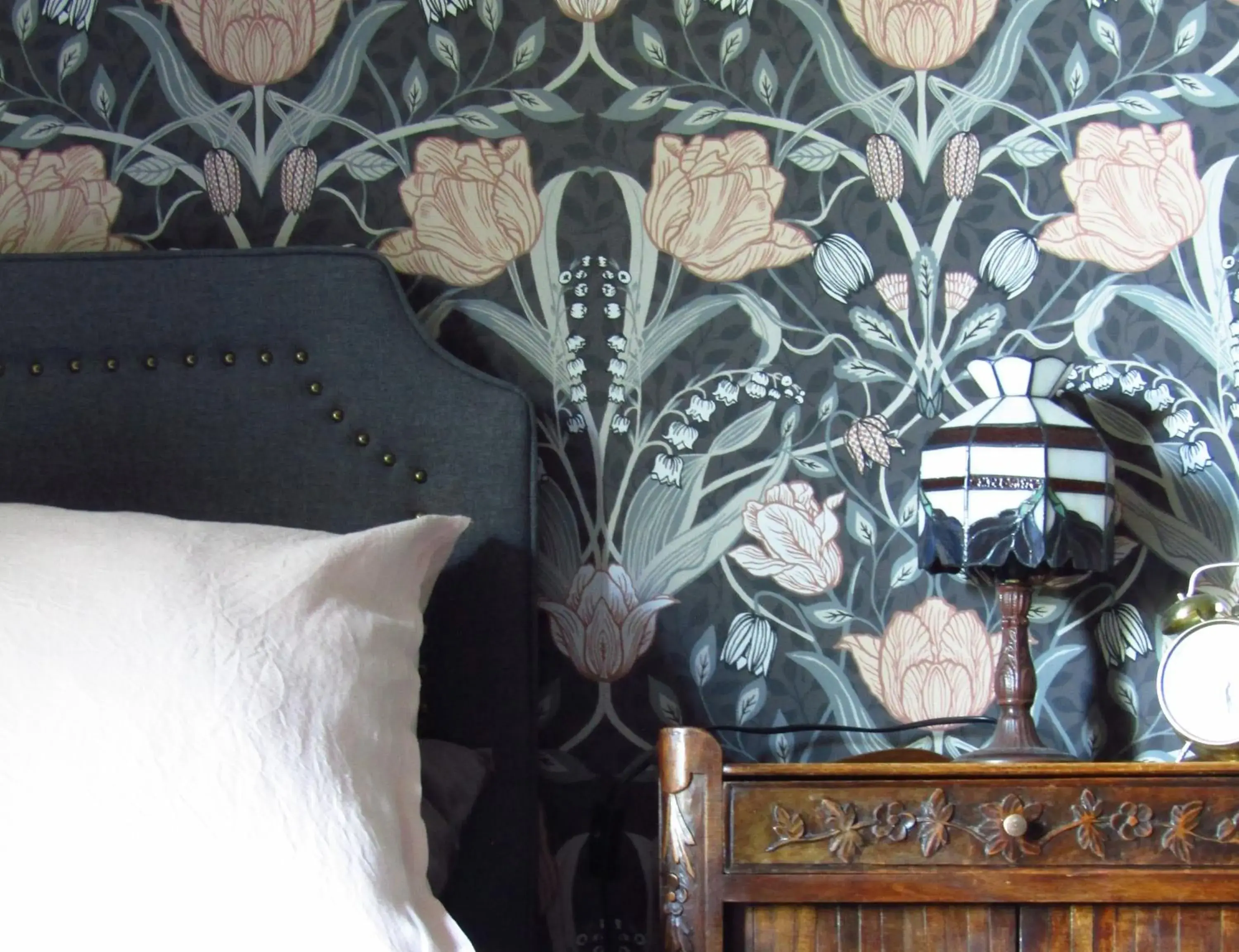 Double Room with Garden View in La Bastide de Canaules Double Room with Garden View in La Bastide de Canaules