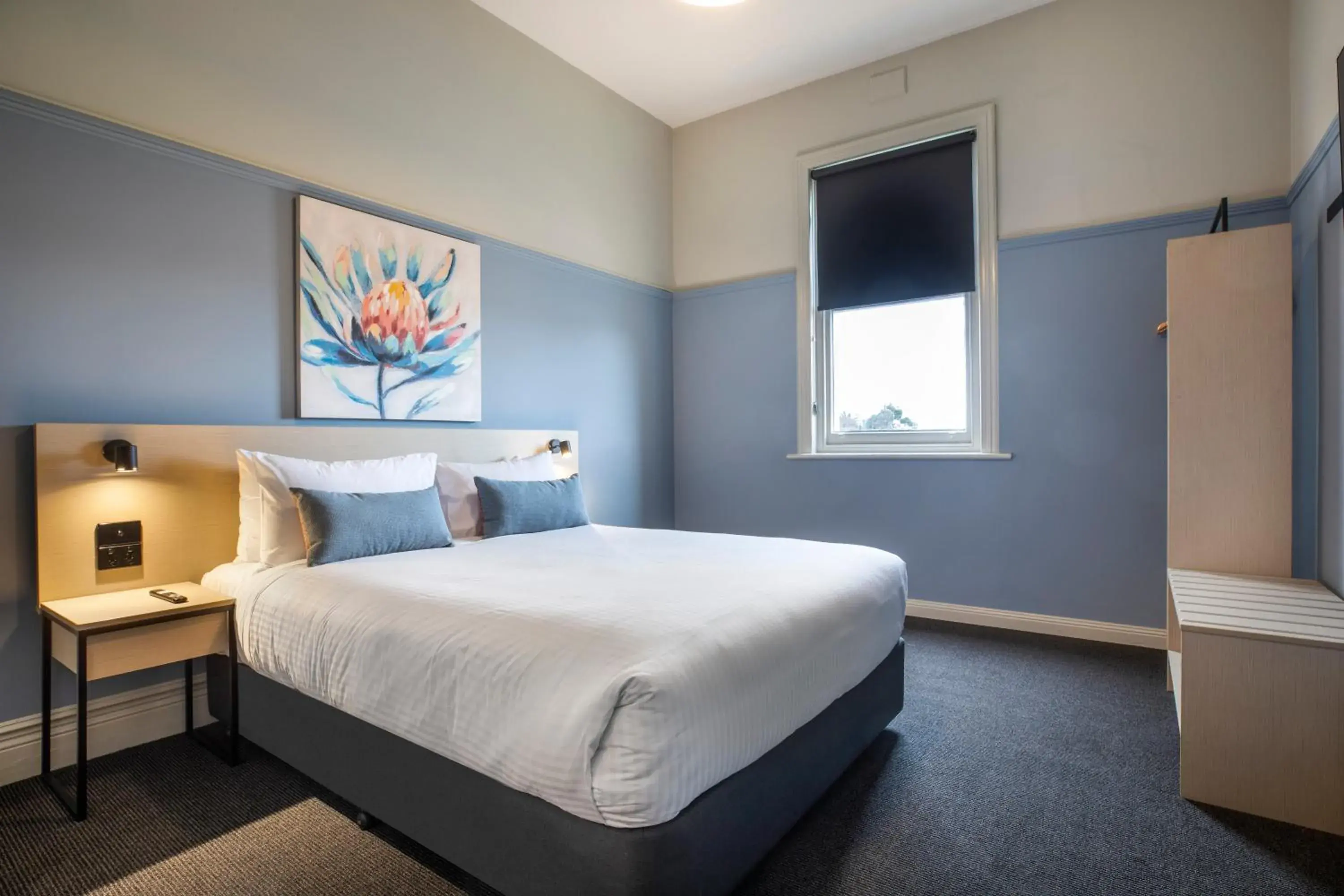 Three-Bedroom Apartment in Nightcap at Federal Hotel Mt Gambier Three-Bedroom Apartment in Nightcap at Federal Hotel Mt Gambier