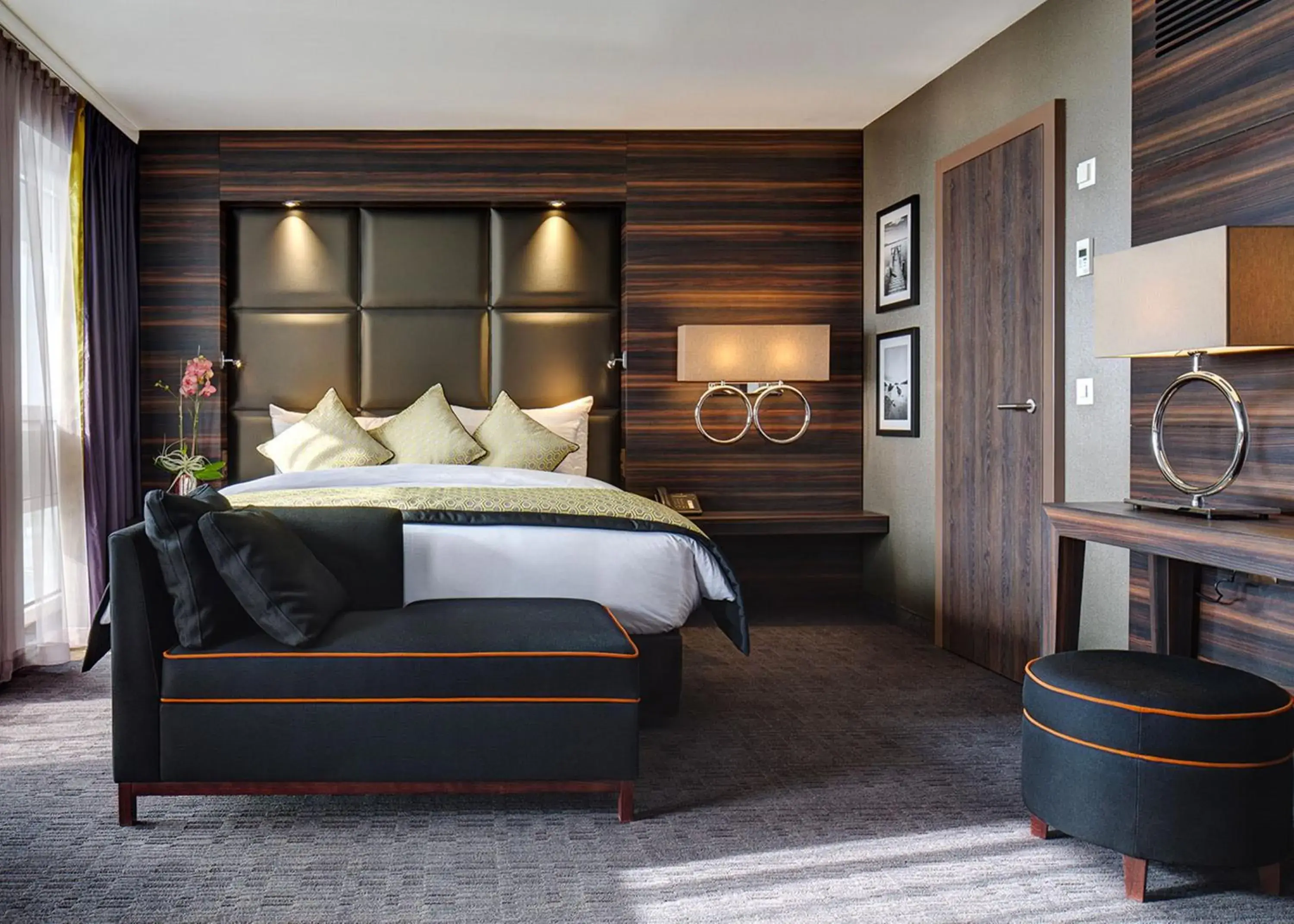 Grand Suite with Lake View in Hotel Beaulac Grand Suite with Lake View in Hotel Beaulac