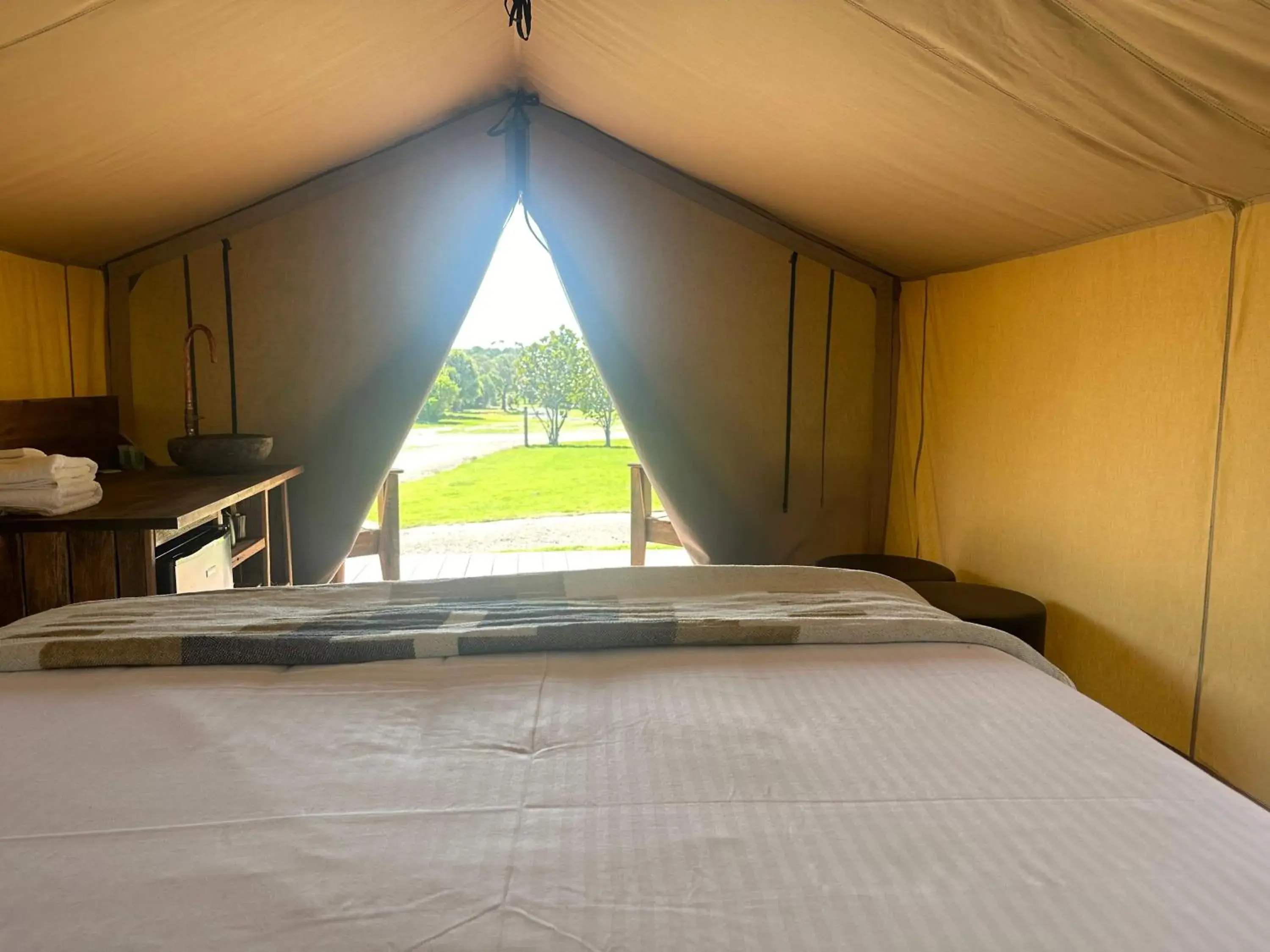 Luxury Swag (No Bathroom) in Ballina Beach Nature Resort Luxury Swag (No Bathroom) in Ballina Beach Nature Resort