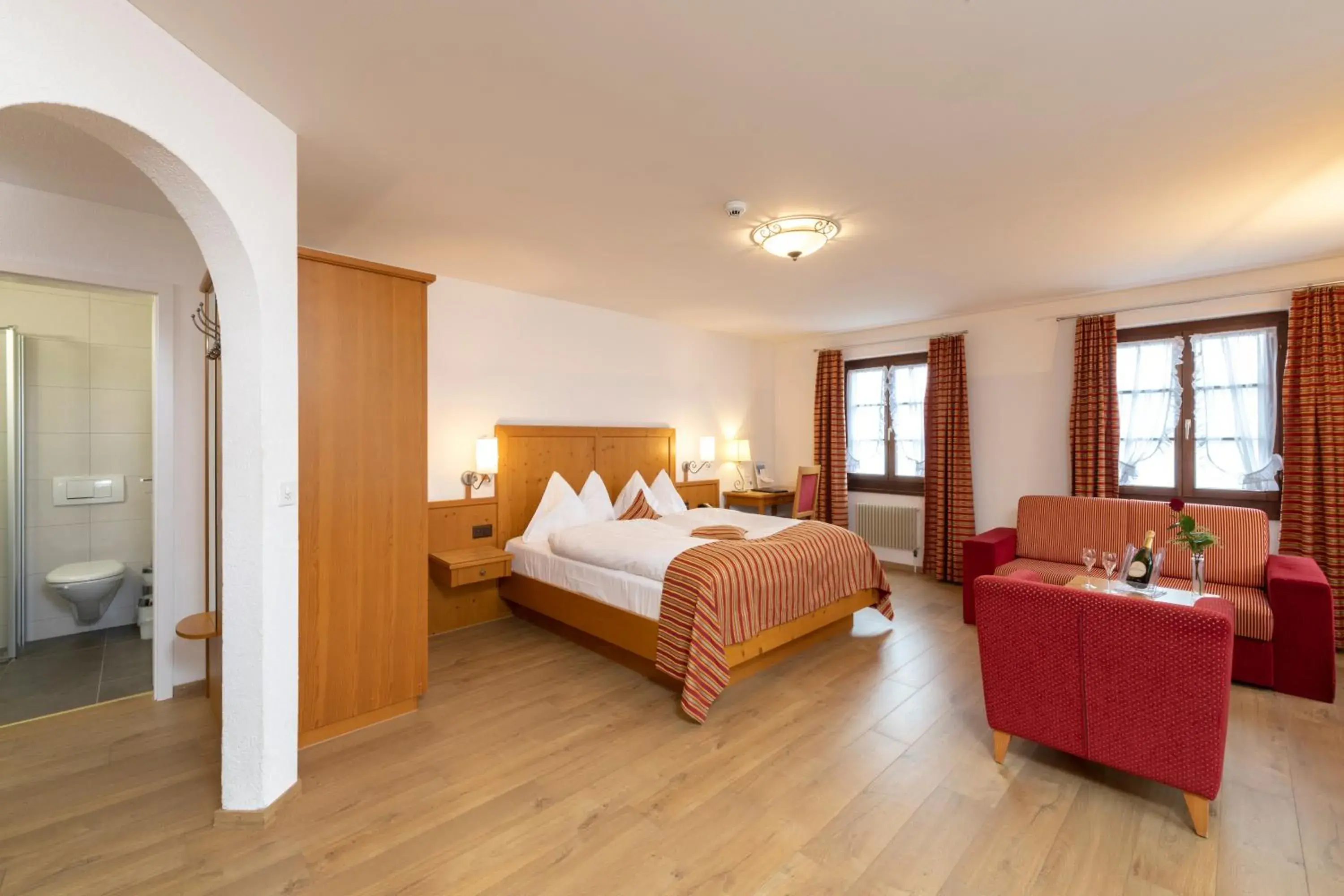 Superior Double Room with Balcony - single occupancy - West Side in See & Wellnesshotel Gerbi Superior Double Room with Balcony - single occupancy - West Side in See & Wellnesshotel Gerbi
