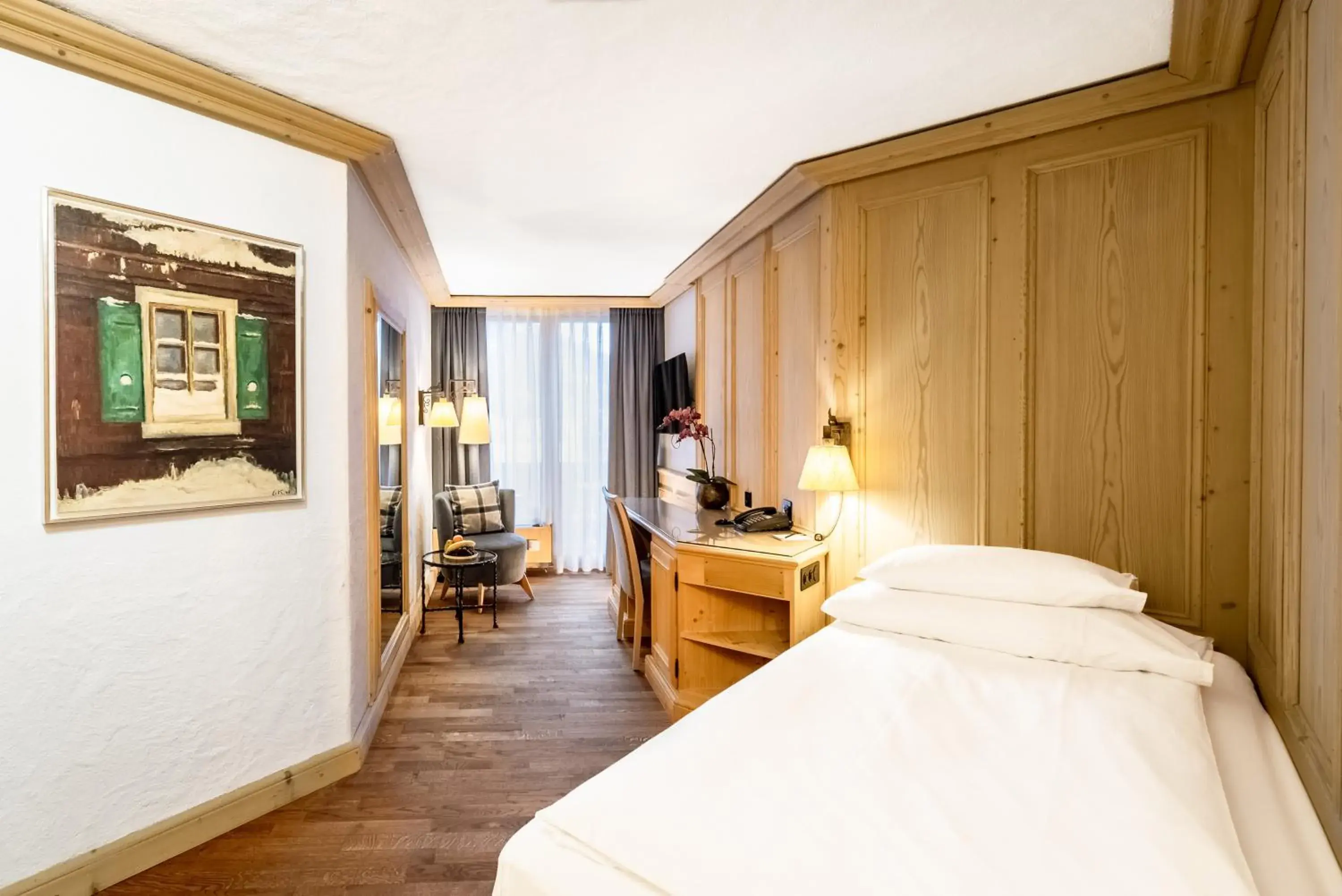 Single Room with Mountain View - single occupancy in ERMITAGE Wellness- & Spa-Hotel Single Room with Mountain View - single occupancy in ERMITAGE Wellness- & Spa-Hotel