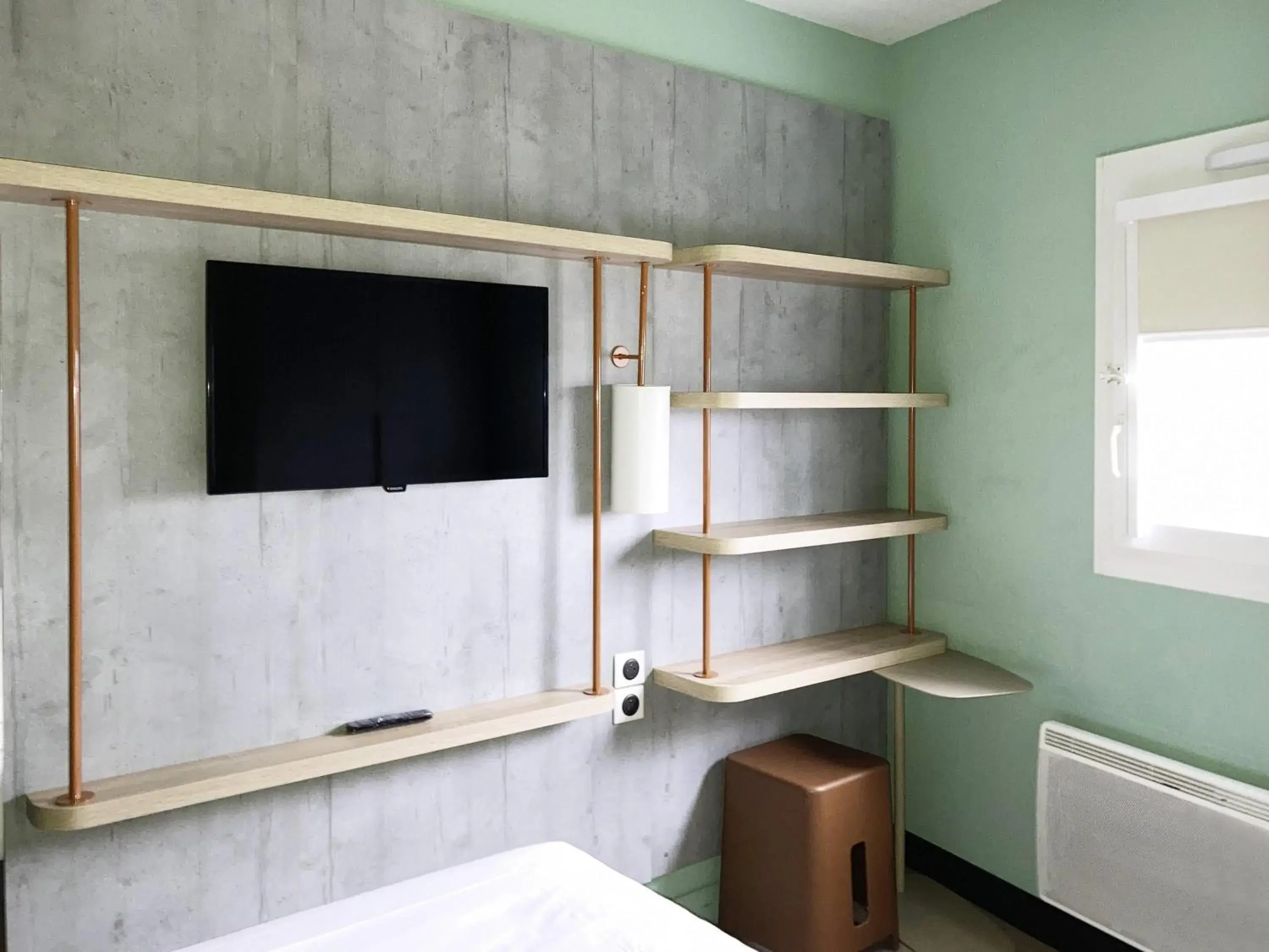 Standard Twin Room with Retractable Bed in ibis budget Rouen Centre Rive Gauche Standard Twin Room with Retractable Bed in ibis budget Rouen Centre Rive Gauche