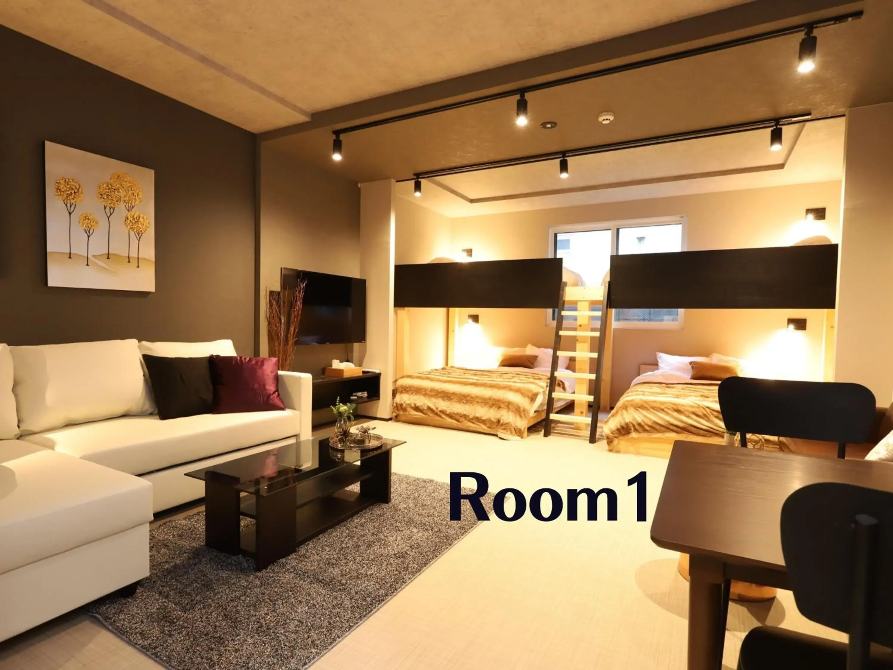Family Room with Shower in Uchi Living Stay AOZORA Family Room with Shower in Uchi Living Stay AOZORA