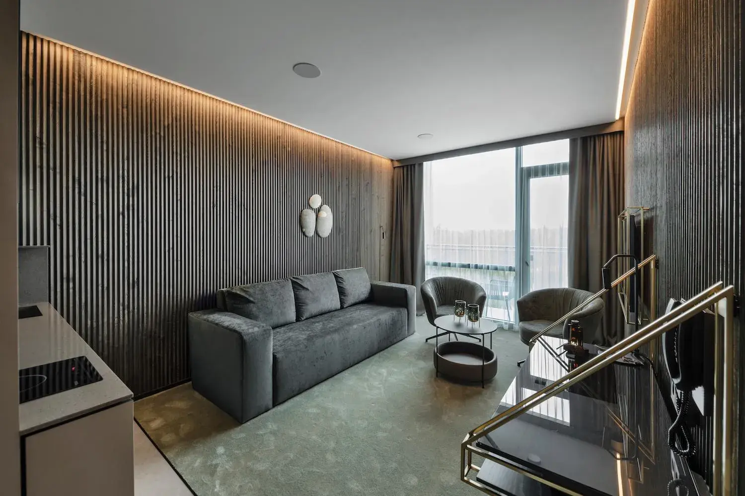 Suite with Kitchen and Balcony and SPA Access in Mana Sleep & Spa Suite with Kitchen and Balcony and SPA Access in Mana Sleep & Spa