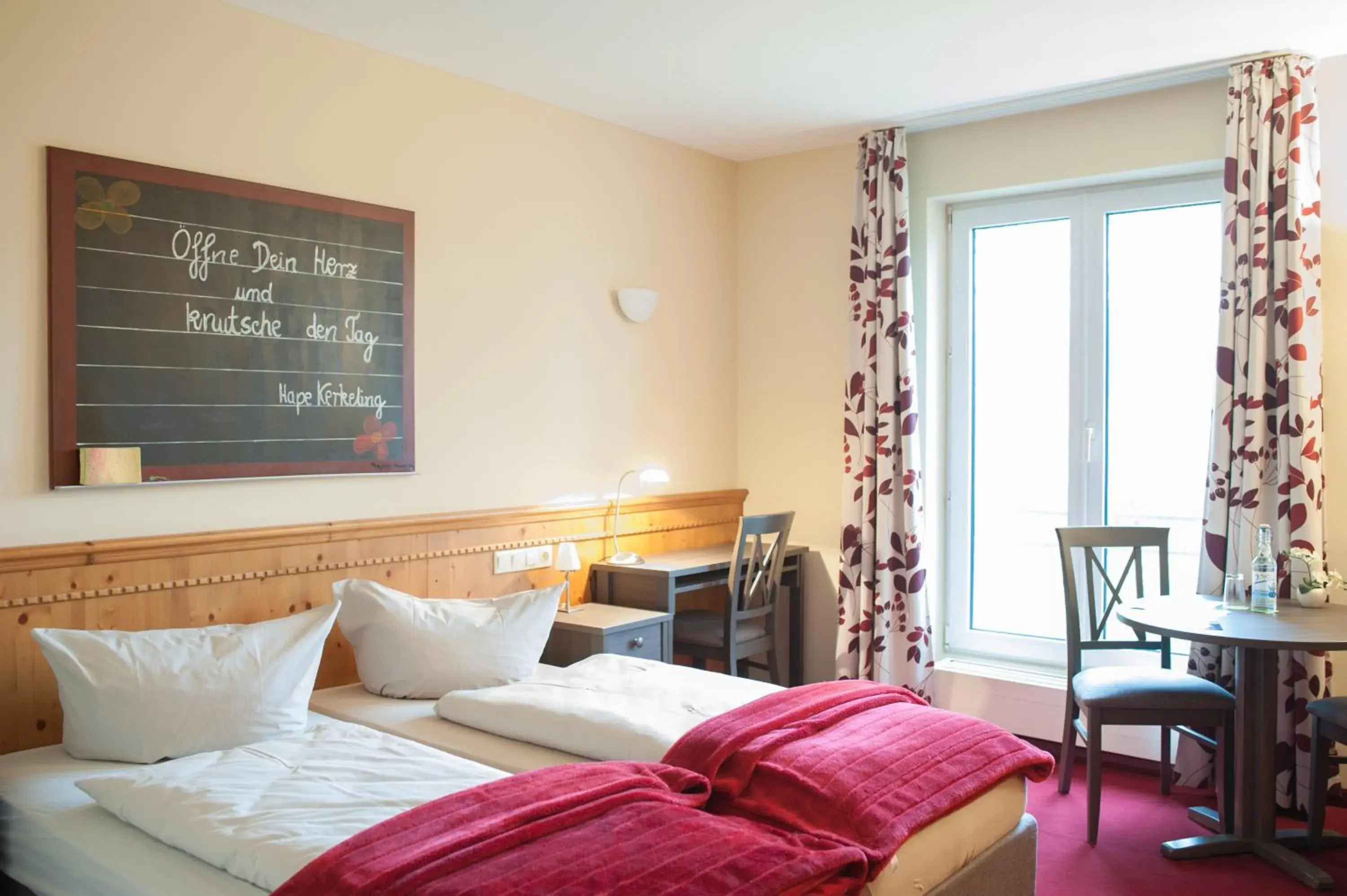 Double or Twin Room with Bathroom in Gästehaus Alte Schule Double or Twin Room with Bathroom in Gästehaus Alte Schule