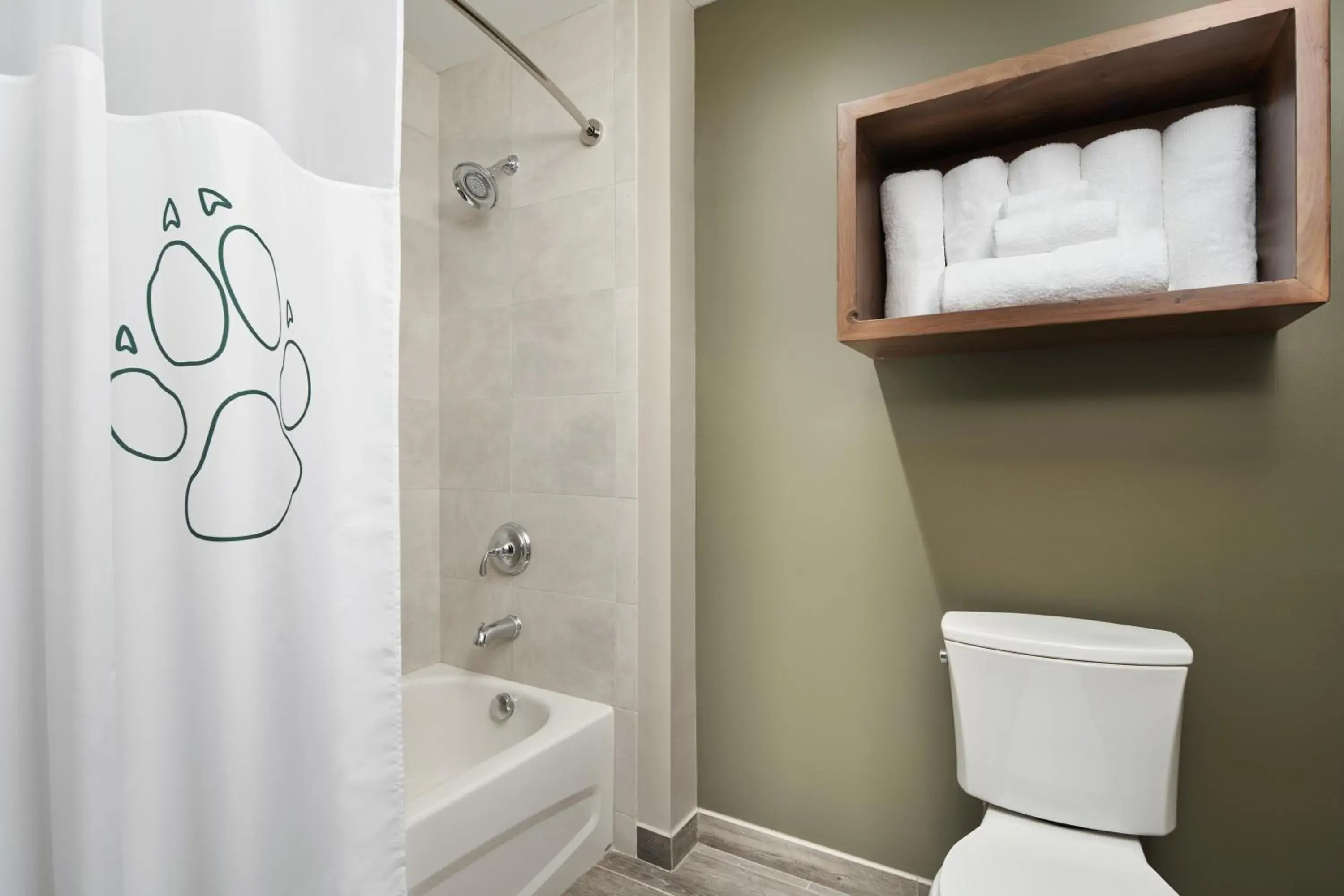 Family Suite - Waterpark Access Included in Great Wolf Lodge Manteca Family Suite - Waterpark Access Included in Great Wolf Lodge Manteca