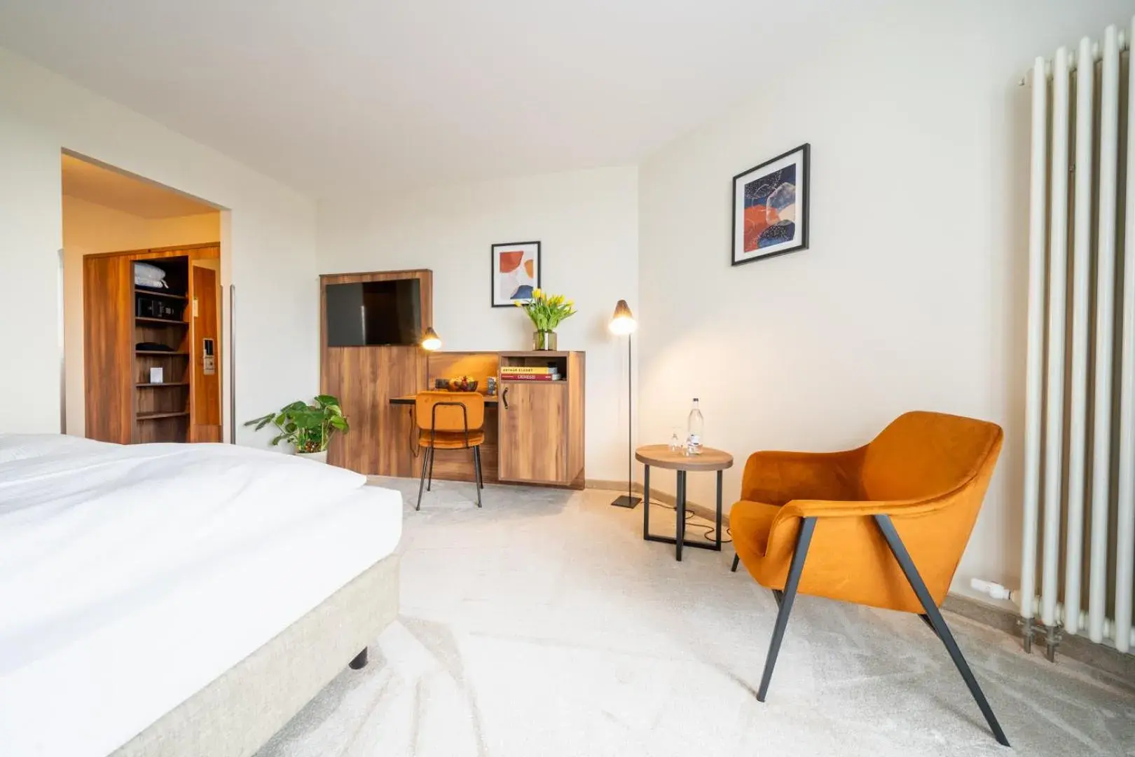 Deluxe Double Room with Side Sea View in SOLTHUS Hotel&SPA Deluxe Double Room with Side Sea View in SOLTHUS Hotel&SPA