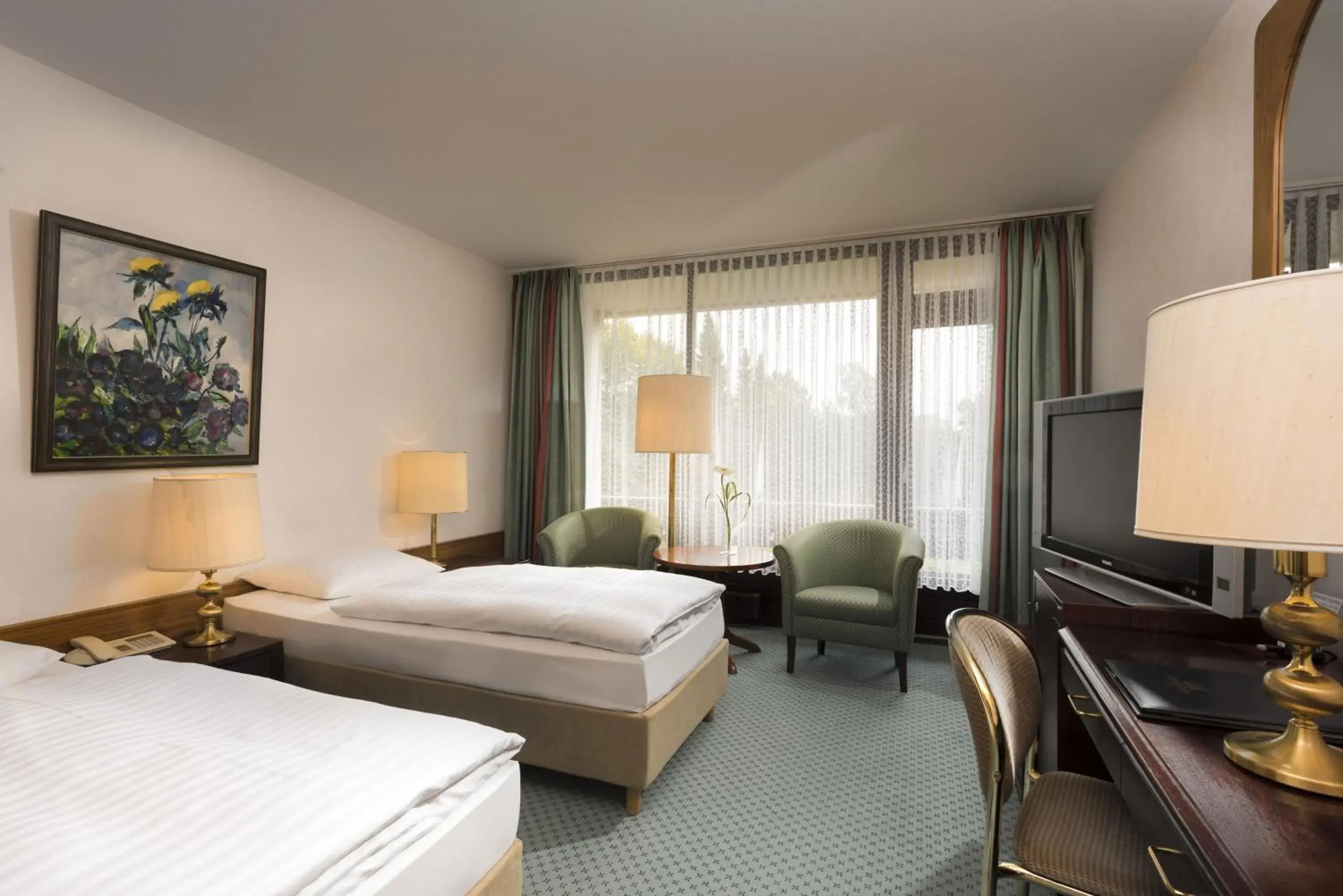 Classic Family Room in Maritim Hotel Bad Salzuflen Classic Family Room in Maritim Hotel Bad Salzuflen