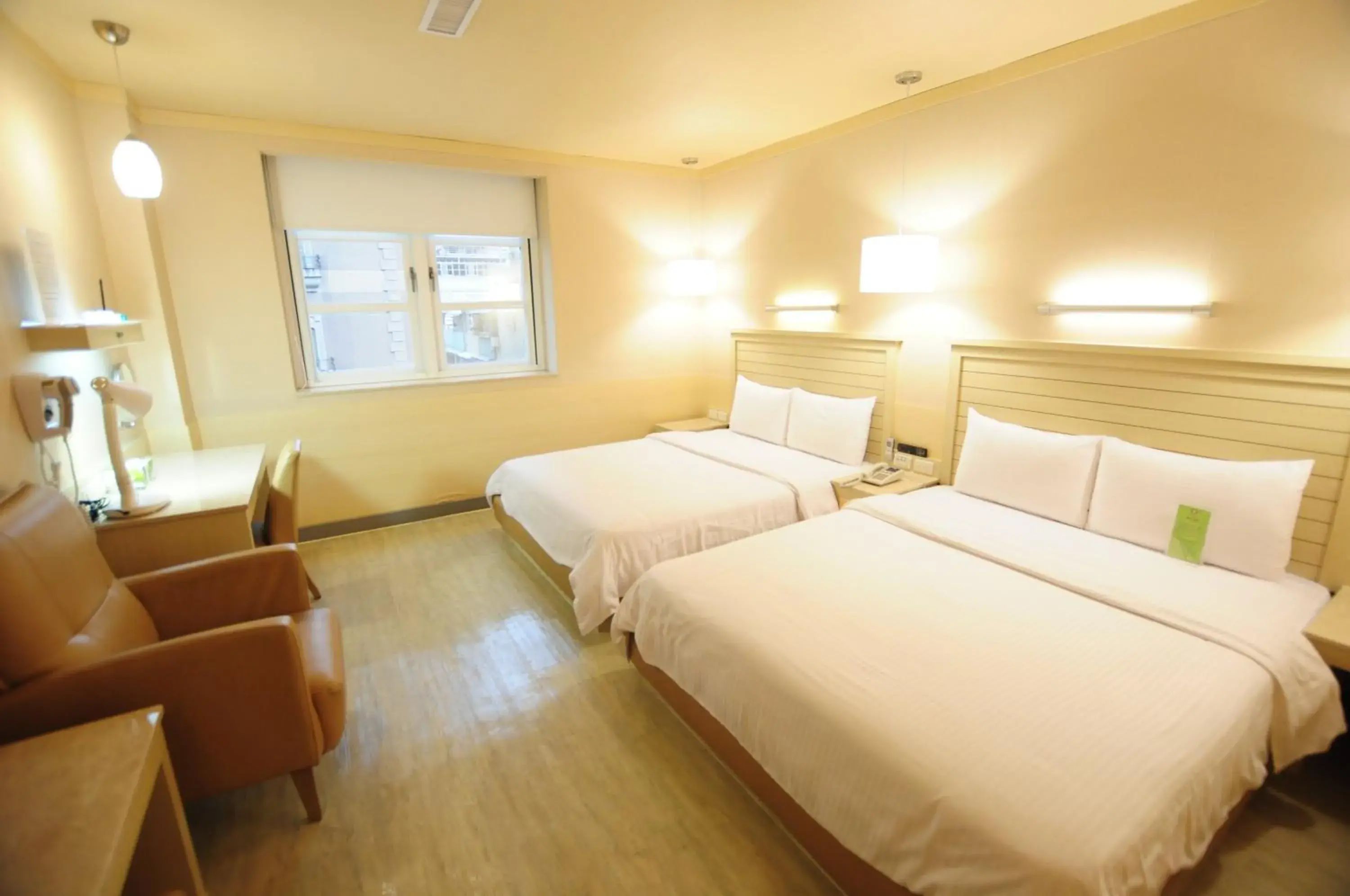 Economy Quadruple Room in Kindness Hotel Jhong Jheng Economy Quadruple Room in Kindness Hotel Jhong Jheng