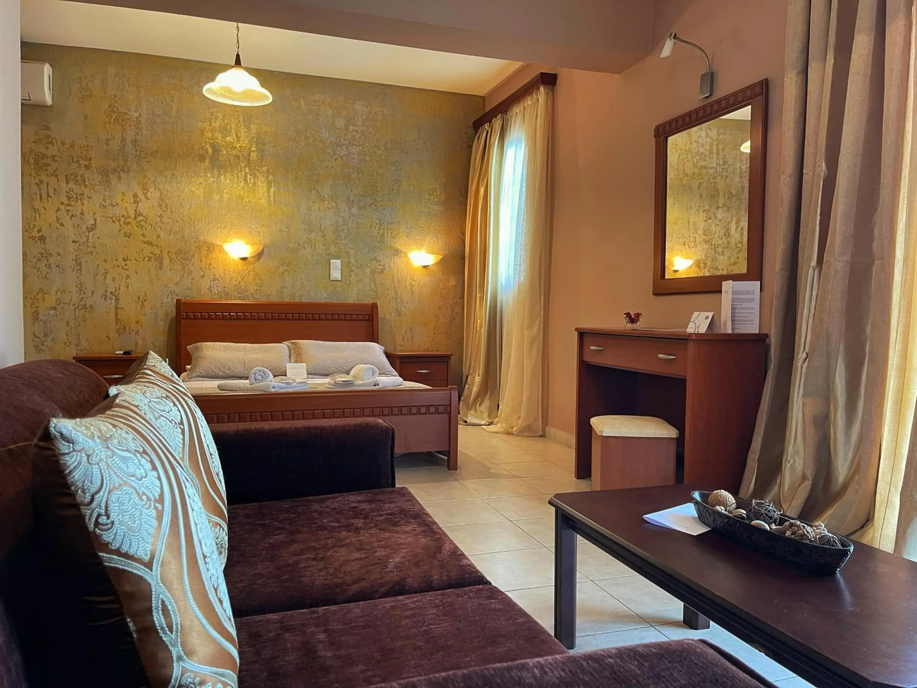 Deluxe Suite in Apollon Palace Kefalonia Deluxe Suite in Apollon Palace Kefalonia