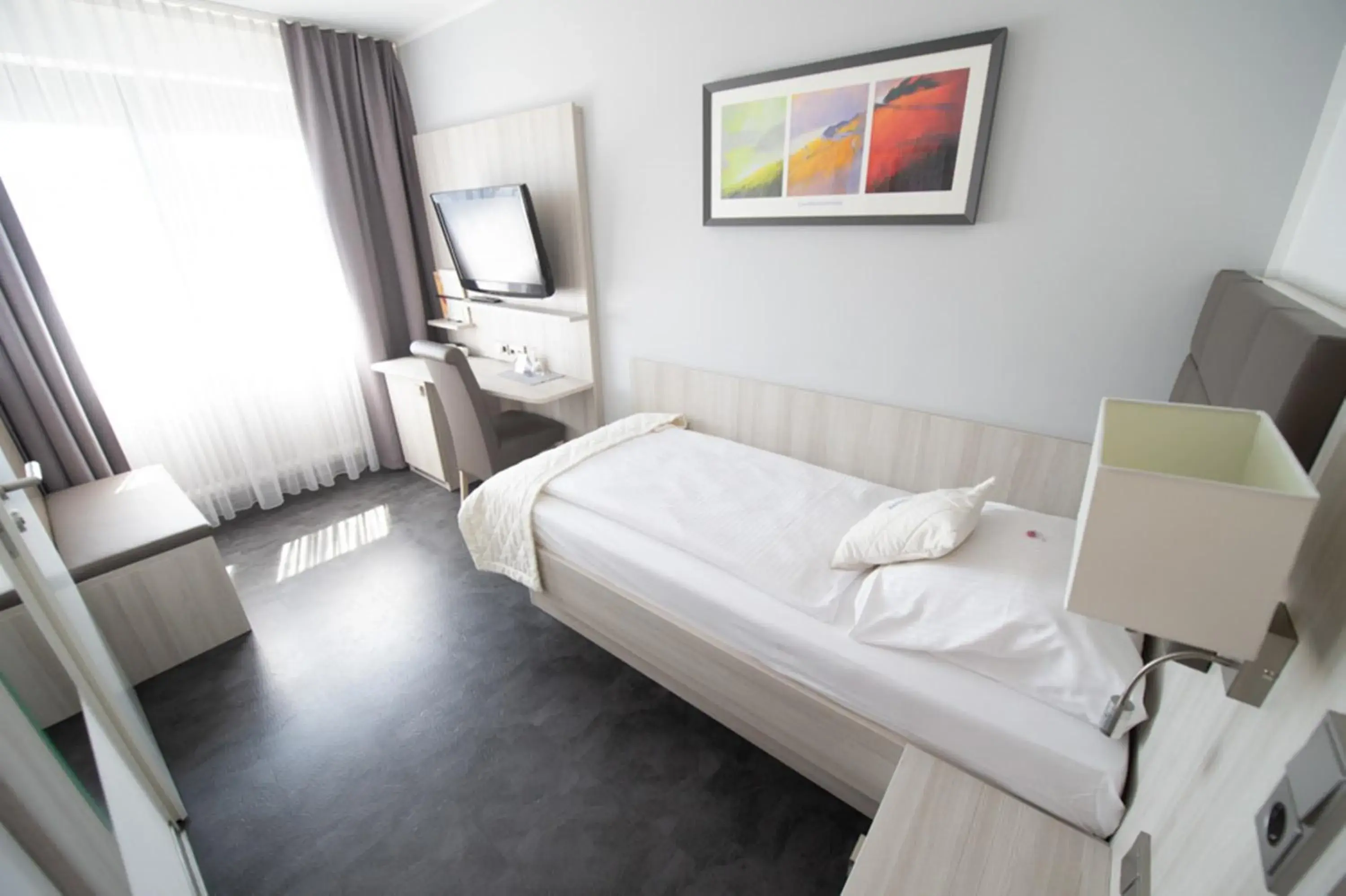 Standard Single Room in Hotel Trapp Standard Single Room in Hotel Trapp