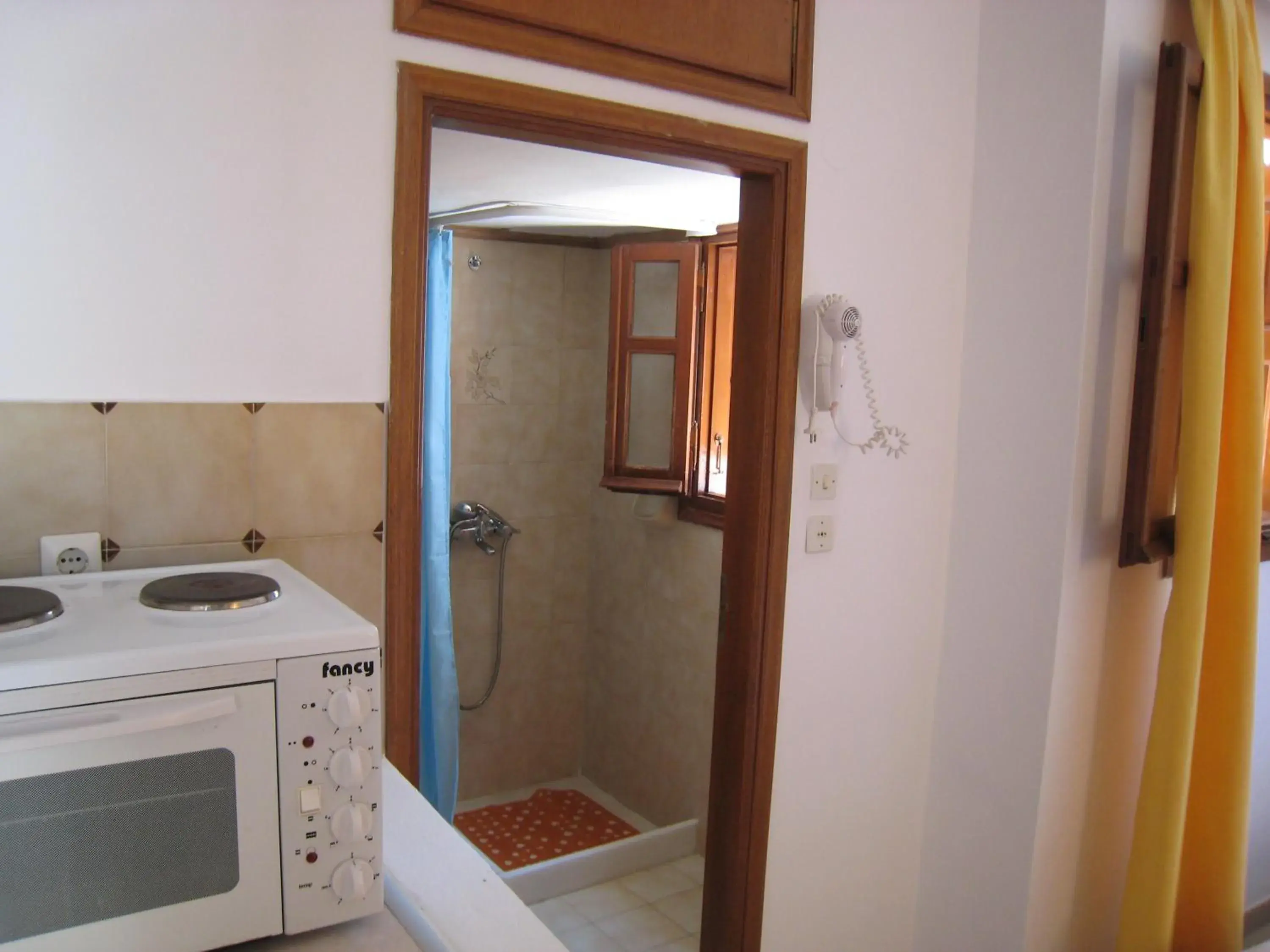 Superior Double or Twin Room in Eleftheria Lindian Studios II Superior Double or Twin Room in Eleftheria Lindian Studios II