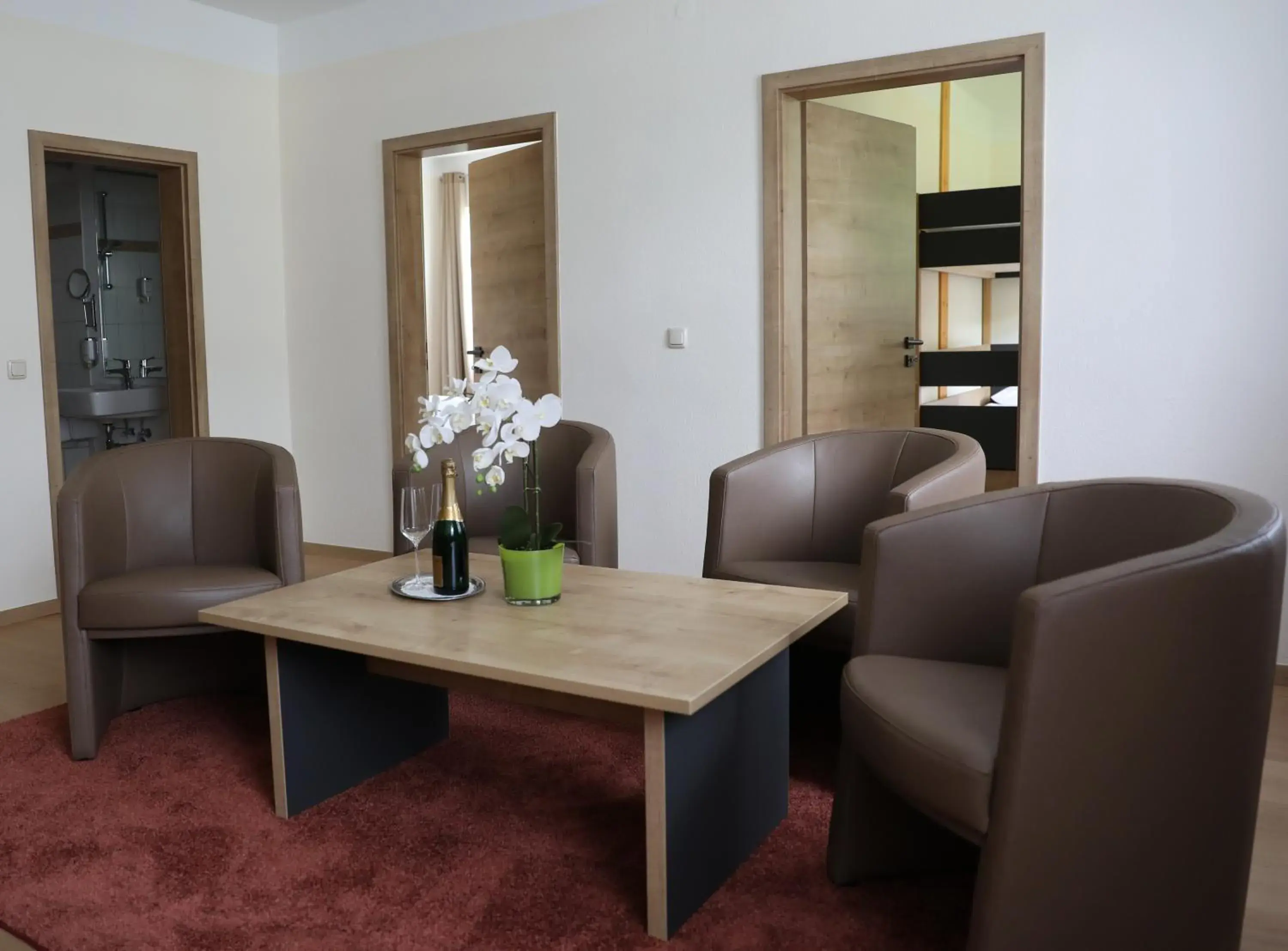 Family Suite - single occupancy in Kulturhotel Kaiserhof Family Suite - single occupancy in Kulturhotel Kaiserhof