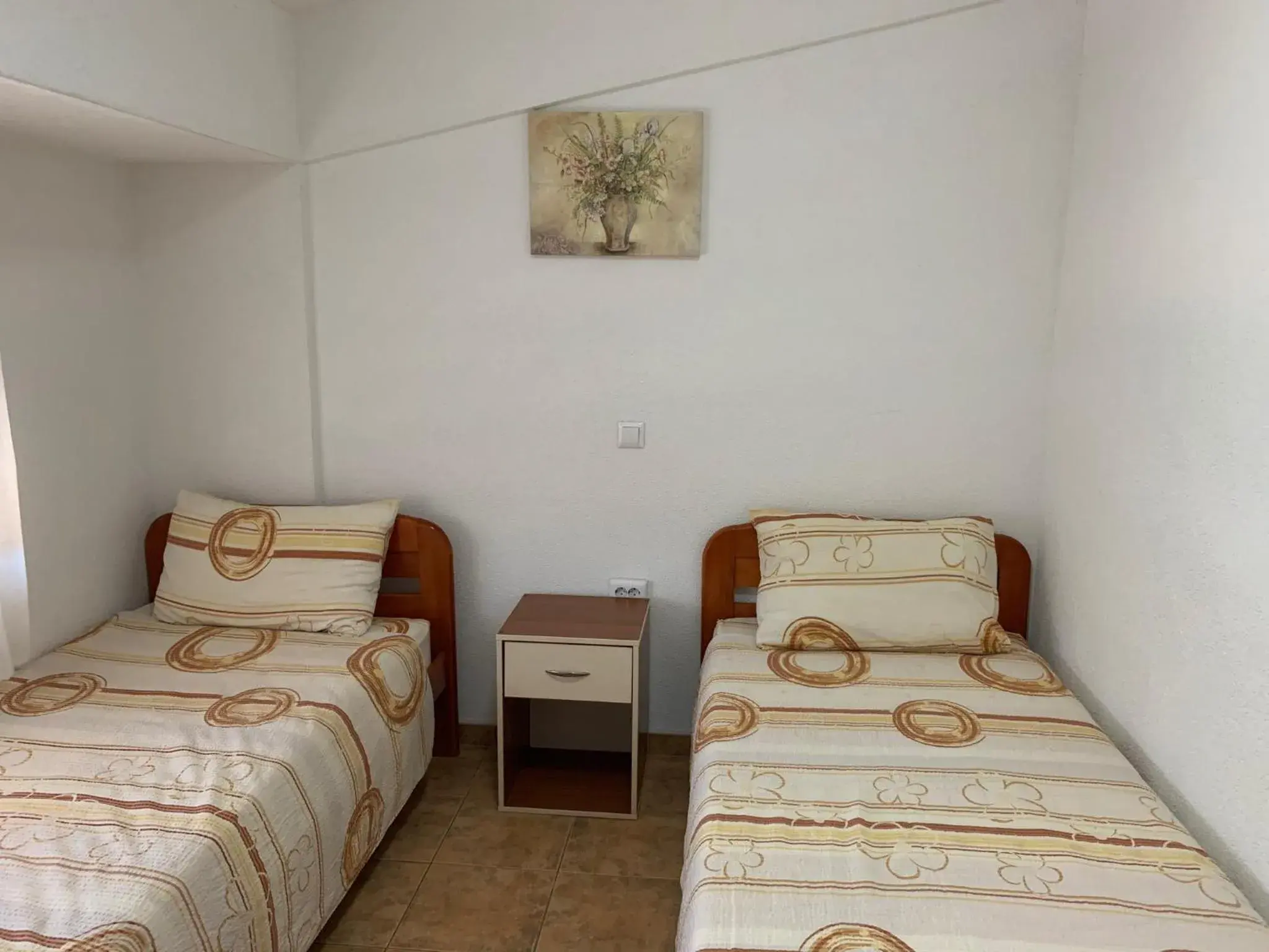 Budget Twin Room in Royal L Hotel Budget Twin Room in Royal L Hotel