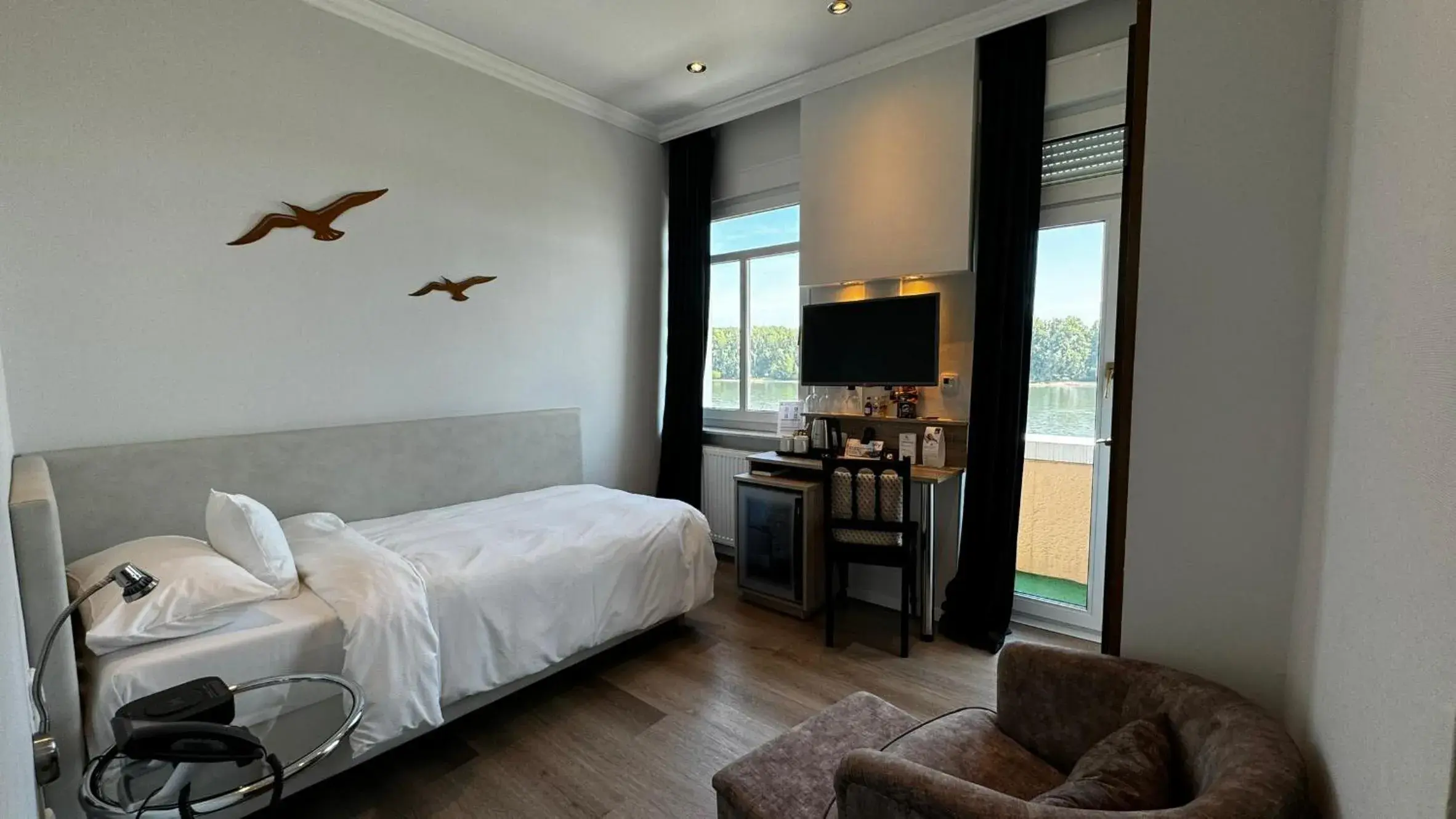 Standard Single Room in Rhein-Hotel Nierstein Standard Single Room in Rhein-Hotel Nierstein