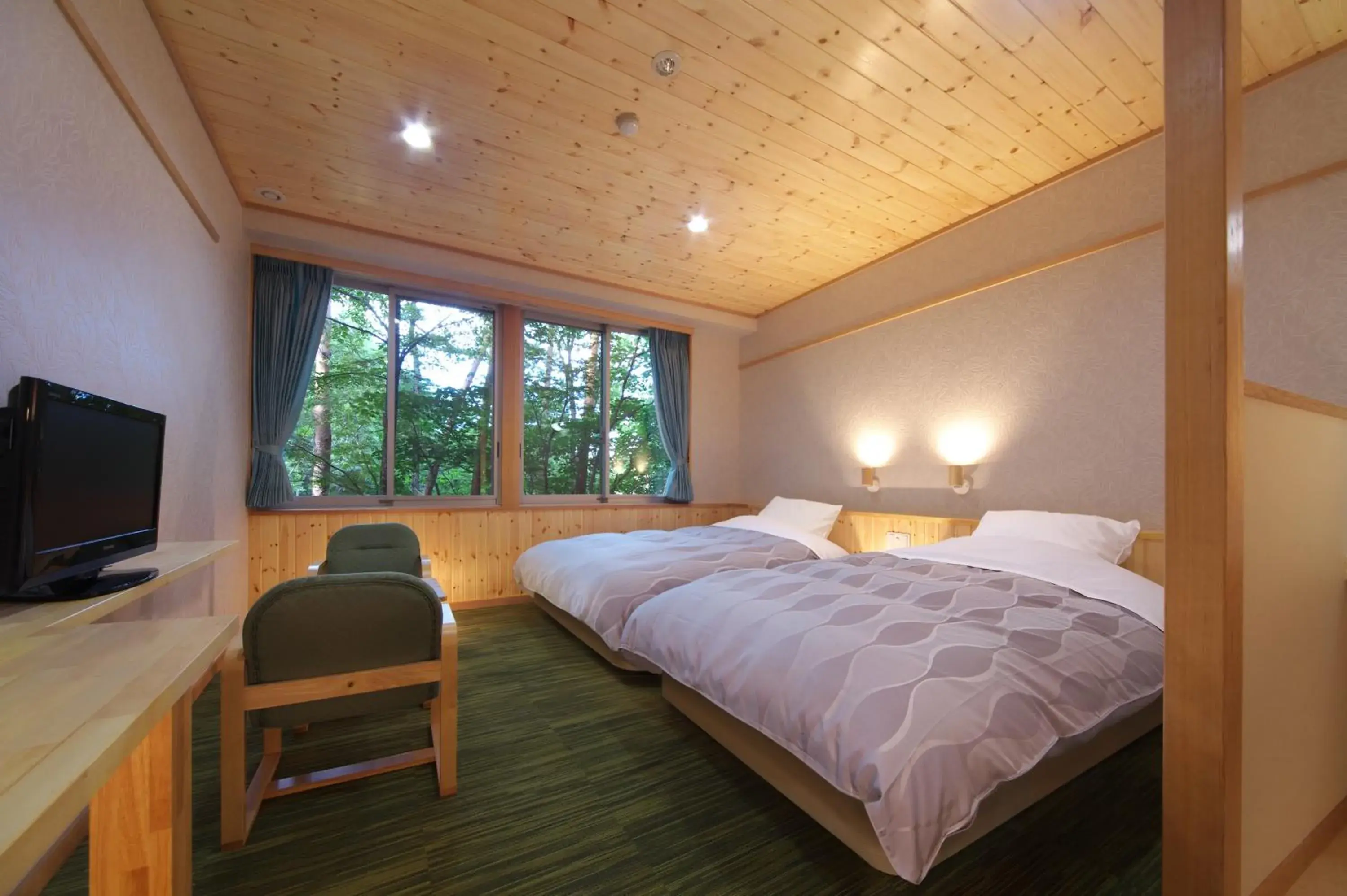 Superior Twin Room with Shared Bathroom - Natural Mode in Kusatsu Skyland Hotel Superior Twin Room with Shared Bathroom - Natural Mode in Kusatsu Skyland Hotel